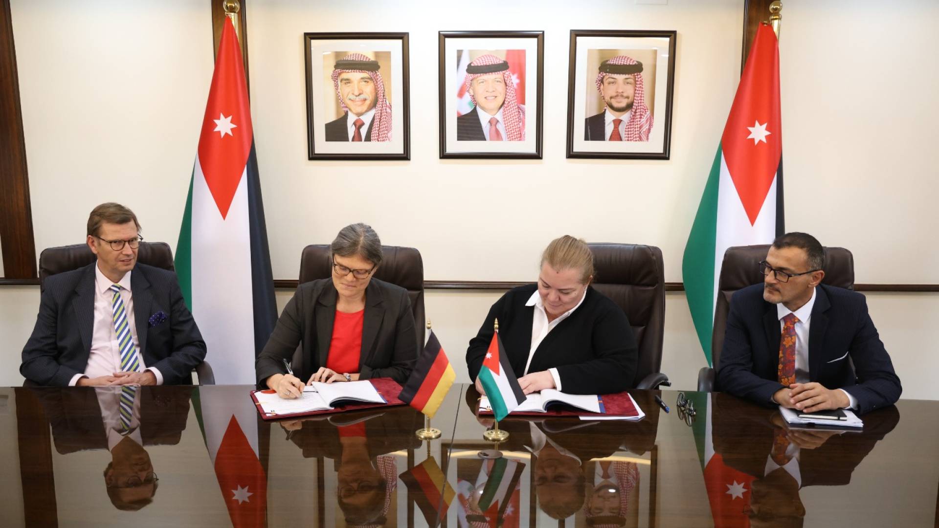 الأردن وألمانيا يوقعان اتفاقية تمويل بقيمة 75 مليون يورو لدعم هذه القطاعات