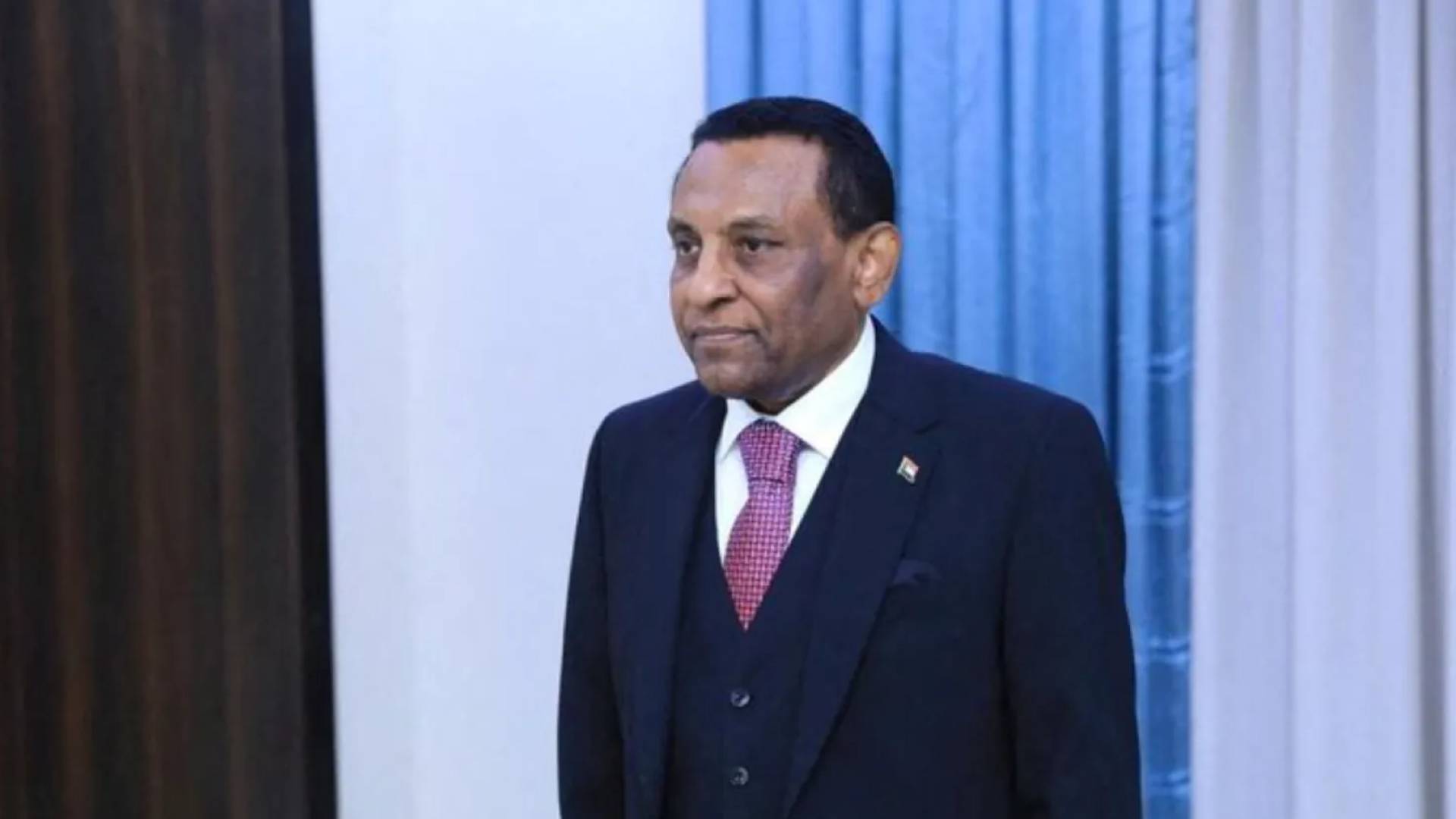 رئيس وزراء السودان كامل إدريس