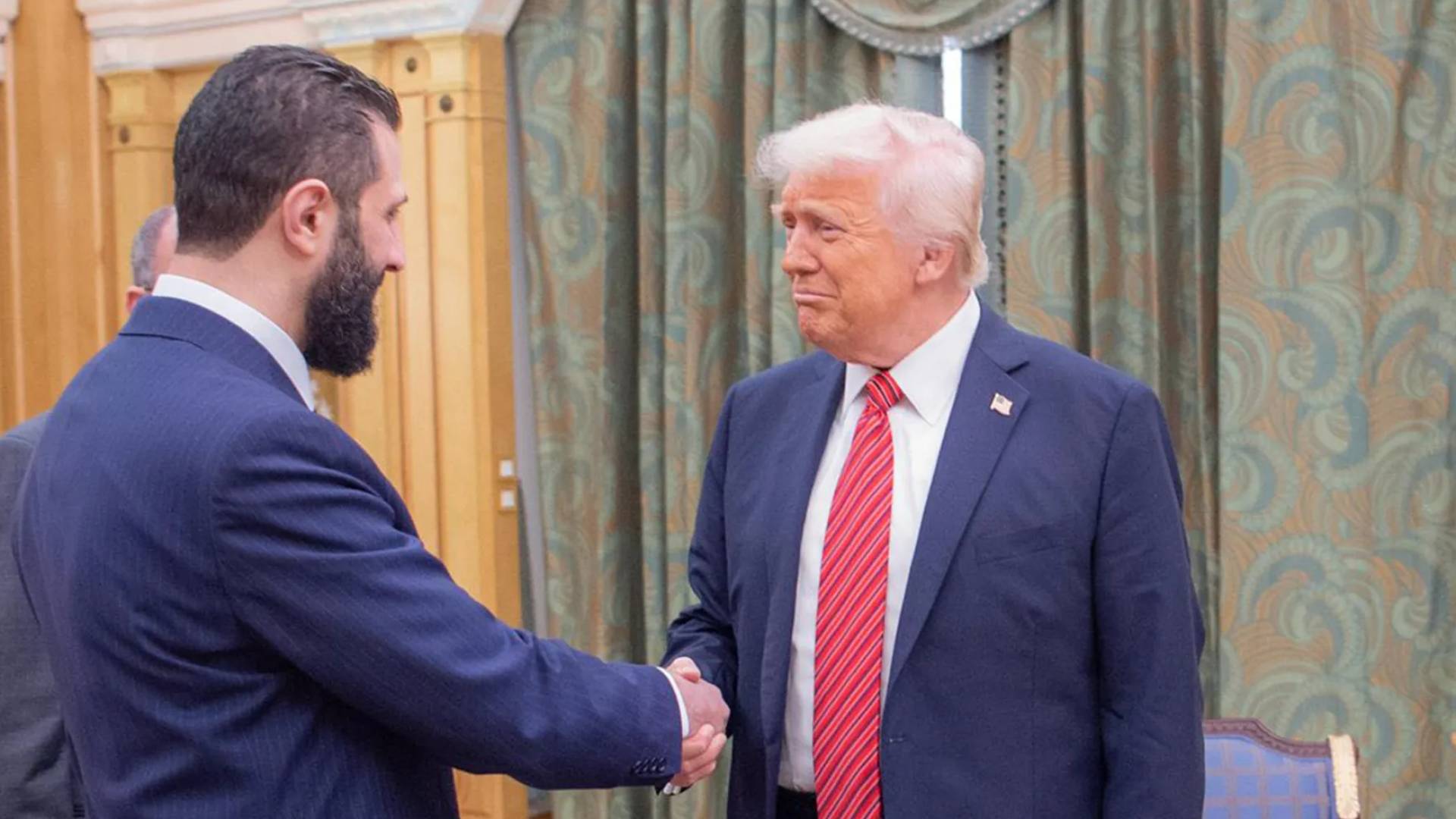 الرئيس الأمريكي دونالد ترمب و الرئيس السوري أحمد الشرع