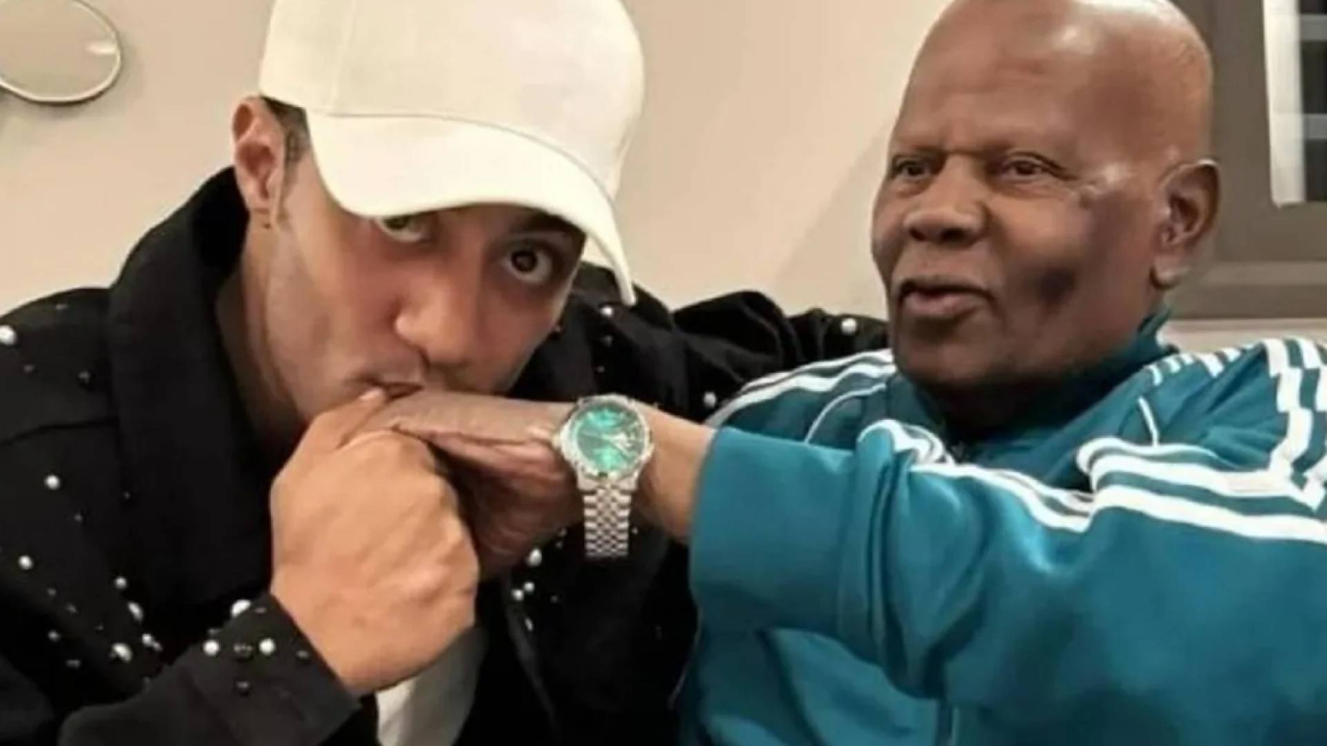 وفاة والد الفنان محمد رمضان بعد ساعات من صدور حكم حبسه