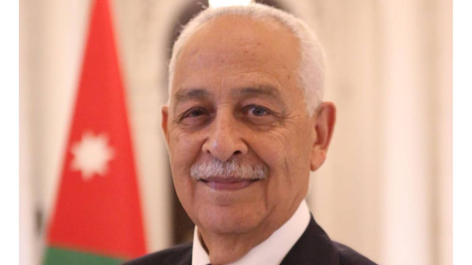 مندوبا عن الملك وولي العهد.. العيسوي يقدم واجب العزاء إلى عشيرة أبو تايه