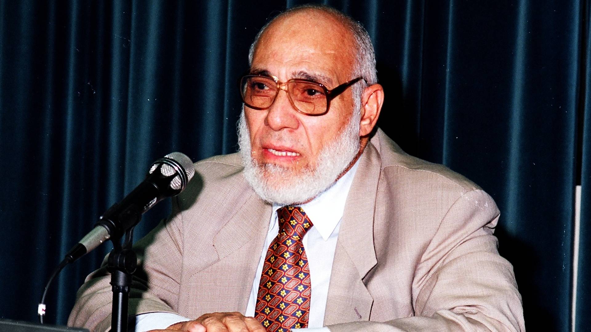 رحيل رائد "الإعجاز العلمي" في القرآن الشيخ زغلول النجار عن 90 عاما