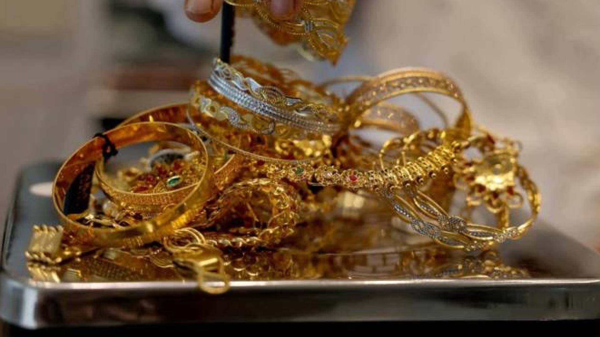 مجوهرات ذهبية