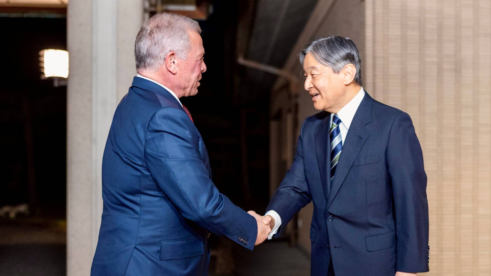 الملك عبدالله الثاني وامبراطور اليابان