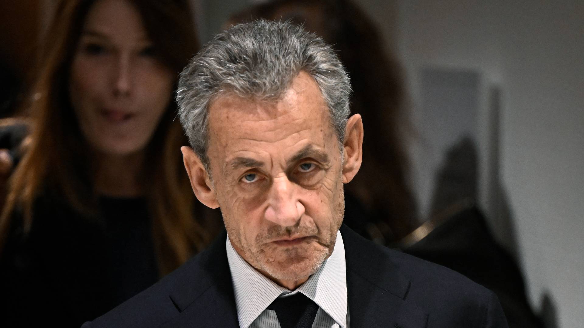 القضاء الفرنسي يفرج عن الرئيس السابق ساركوزي