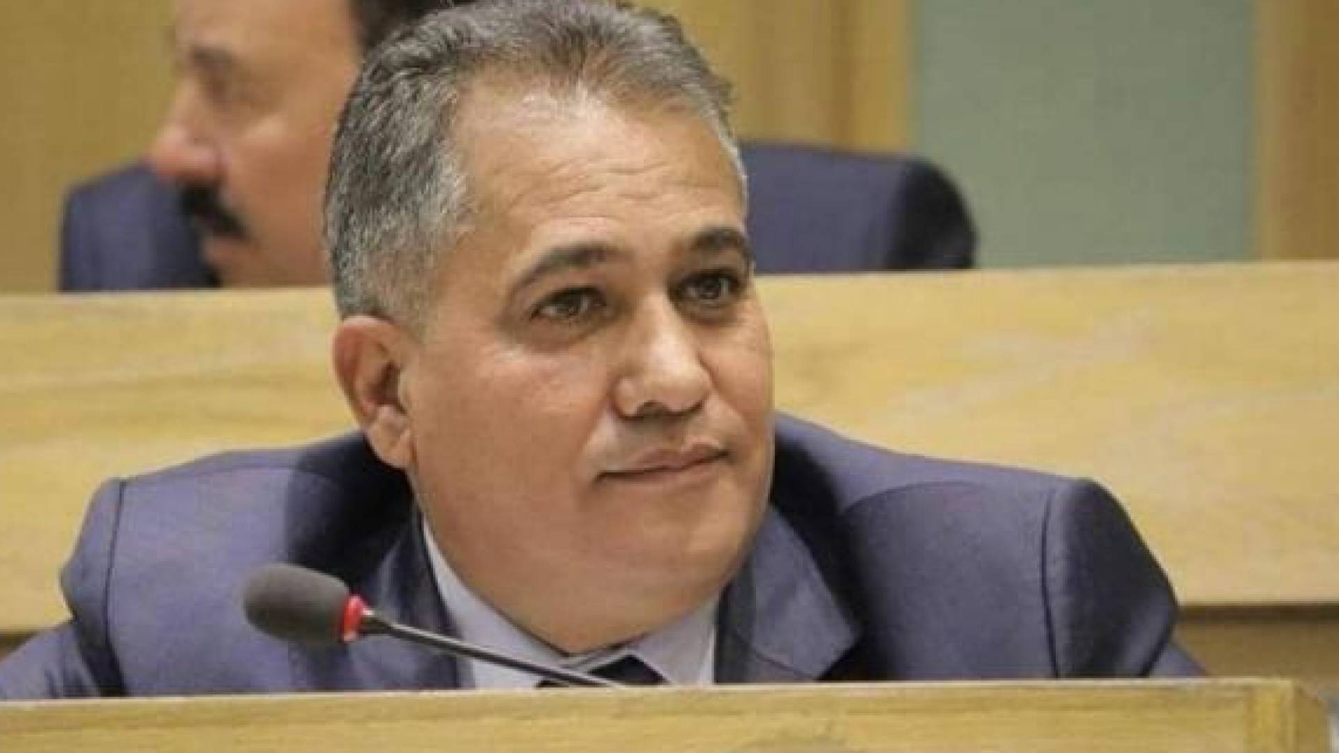 النائب هميسات يثمن جهود الحكومة ويطلب من الرئيس حسان تغيير اسم ابنه "بشر"