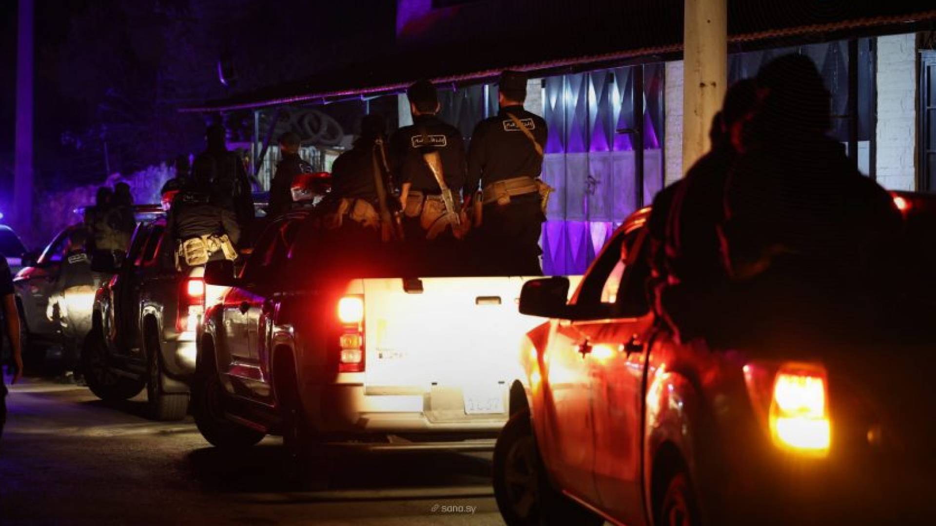 "الداخلية السورية": الإطاحة بشبكة مسلحة وضبط عتاد حربي في جبال طرطوس