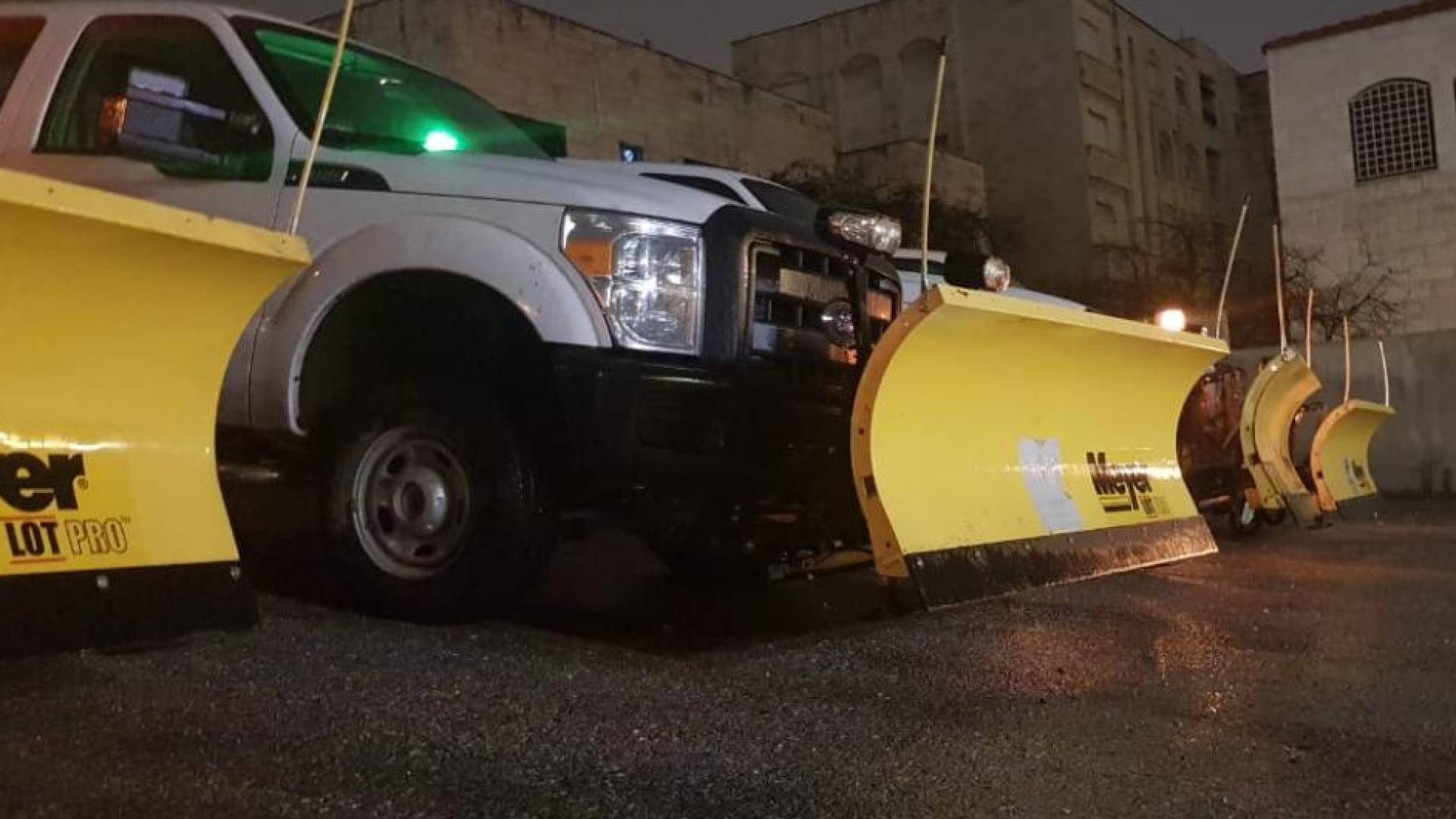 وزارة الأشغال العامه: 15غرفة عمليات خلال المنخفض الجوي