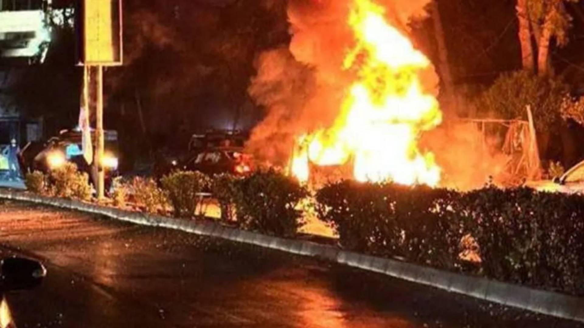 احدى مواقع استهداف الصوارخ التي اطلقت على العاصمة السورية دمشق