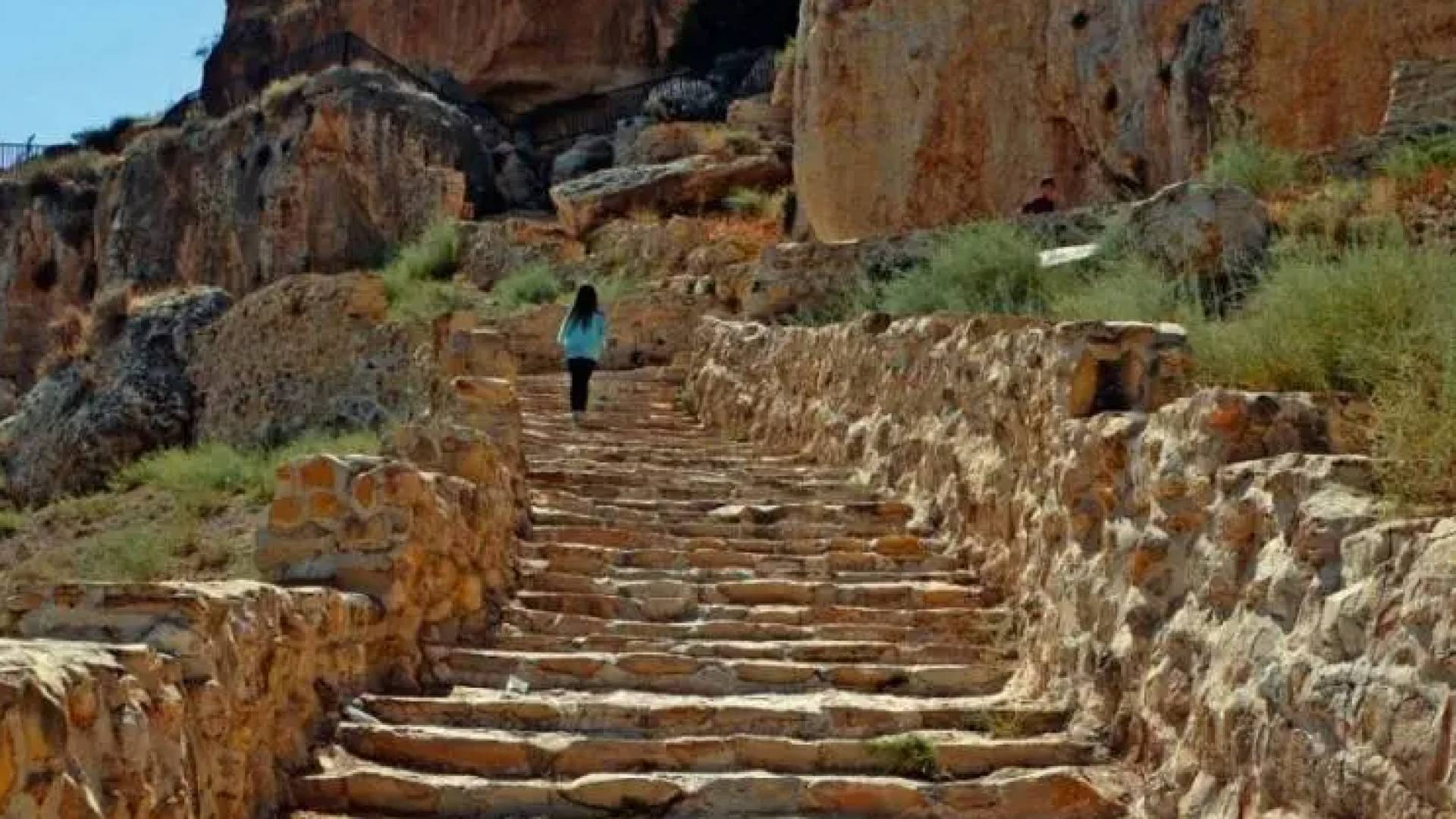 أمانة عمان : اعتماد مساري " درب المعمودية" و "ممشى عمان" كمسارات سياحية في عمان الرئيسية.. فيديو