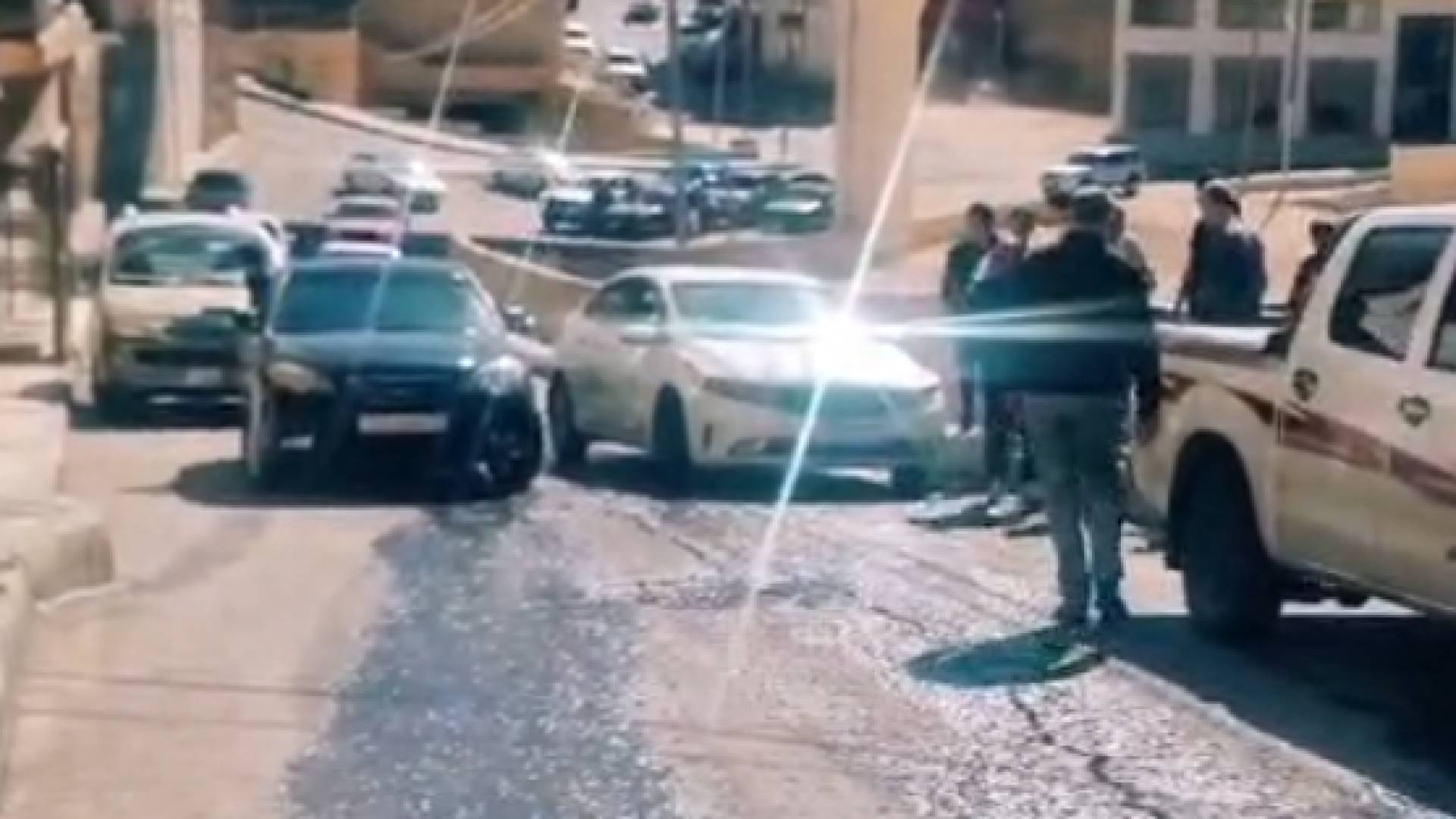 انسكاب الديزل على طريق في البترا