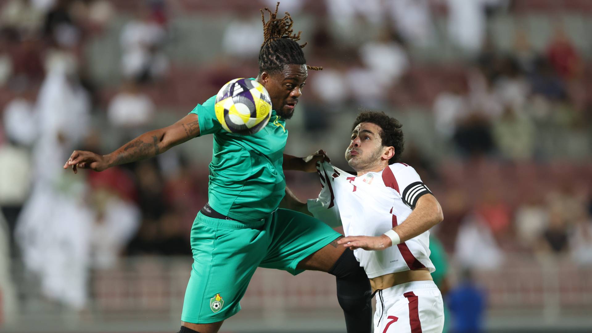 زيمبابوي تهزم قطر استعدادا لمواجهة مصر في كأس أمم أفريقي