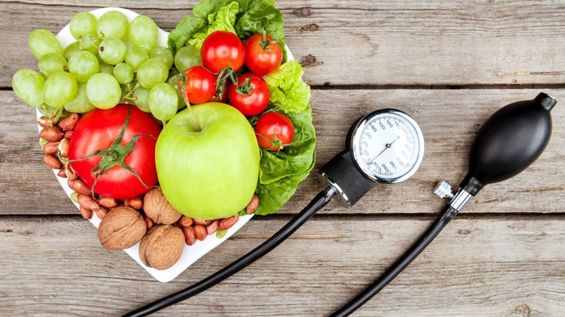 دراسة طبية: النظام الغذائي المتوسطي يخفض ضغط الدم بفاعلية