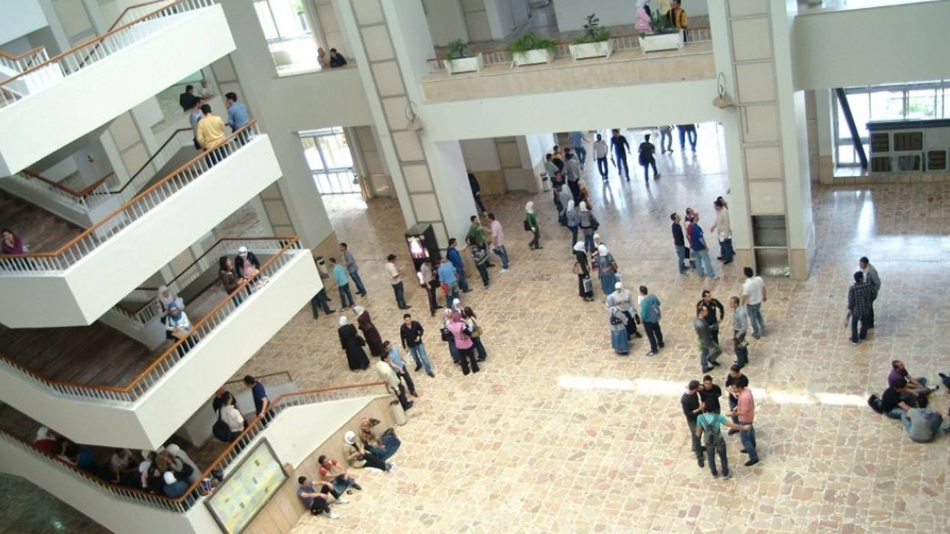 جامعة دمشق .. ارشيفية