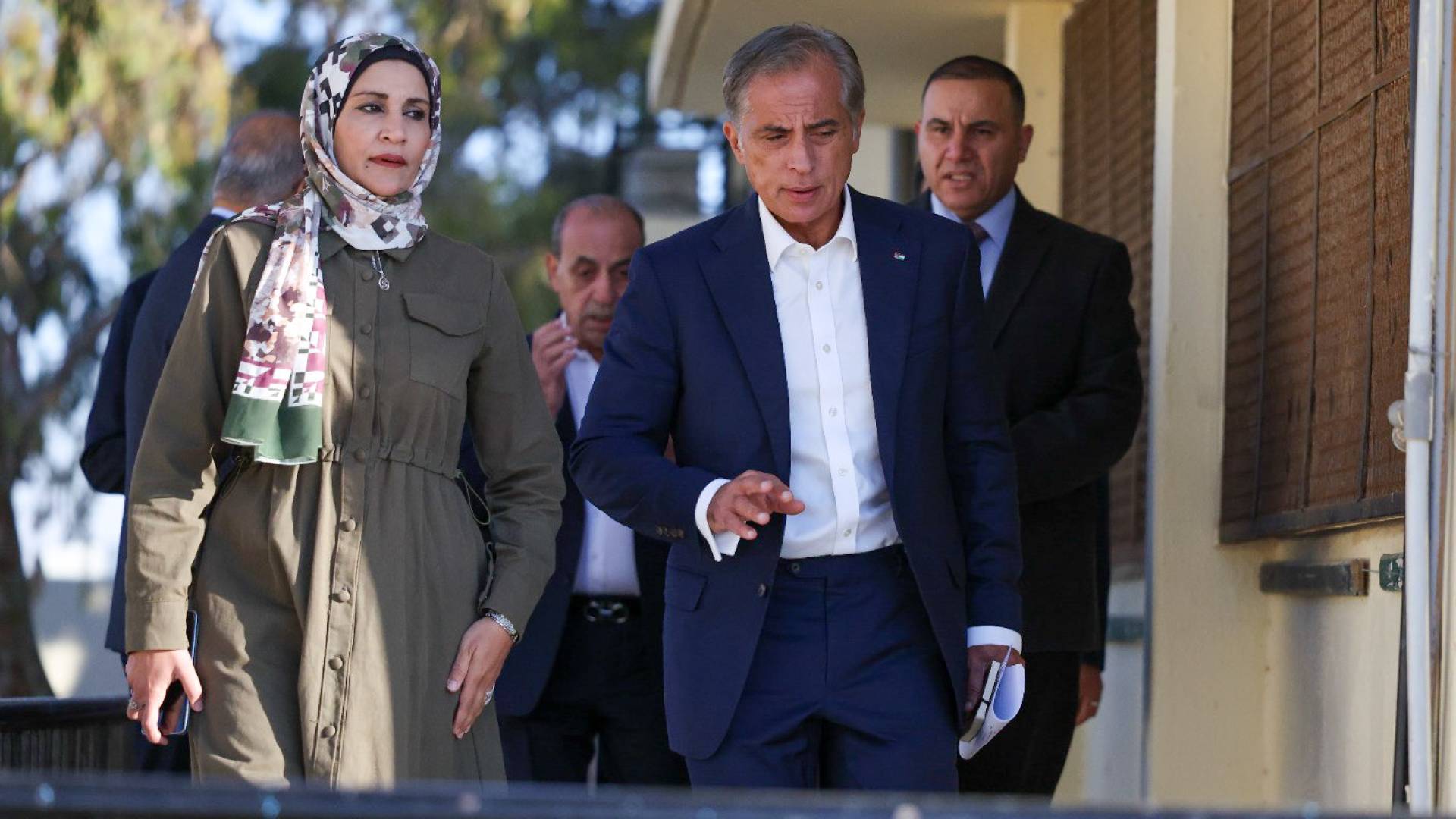 رئيس الوزراء جعفر حسان في جولة ميدانية بالرصيفة