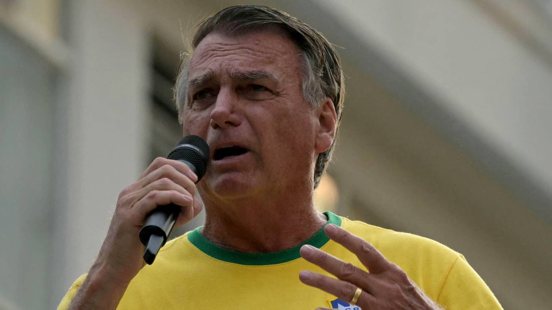 الرئيس البرازيلي السابق بولسورانو