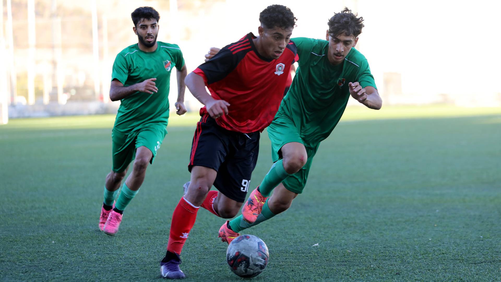 من مباراة سابقة بين الجزيرة والأهلي