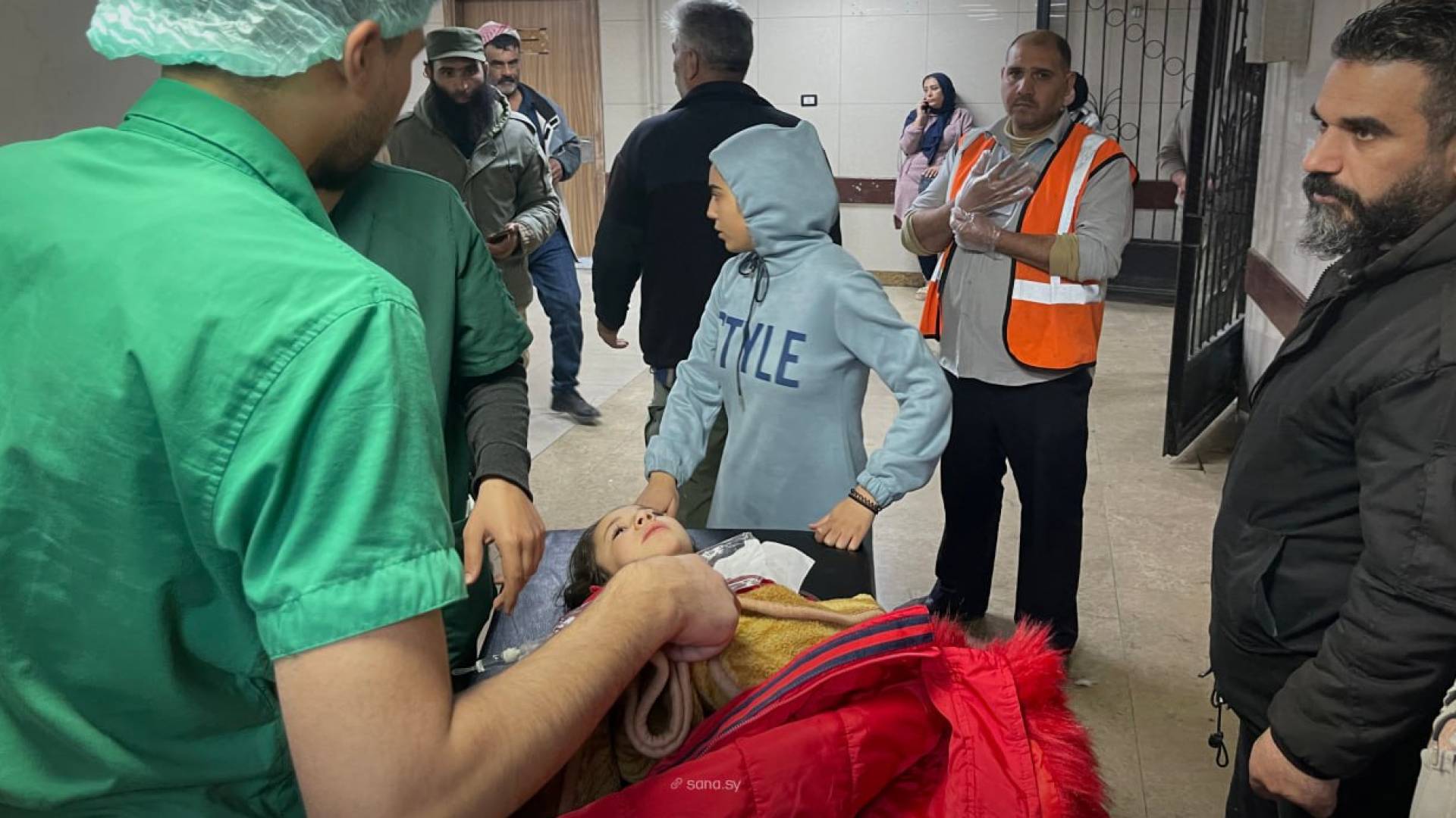 طفلة مصابة من قصف الاحتلال لبلدة ببيت جن في سوريا