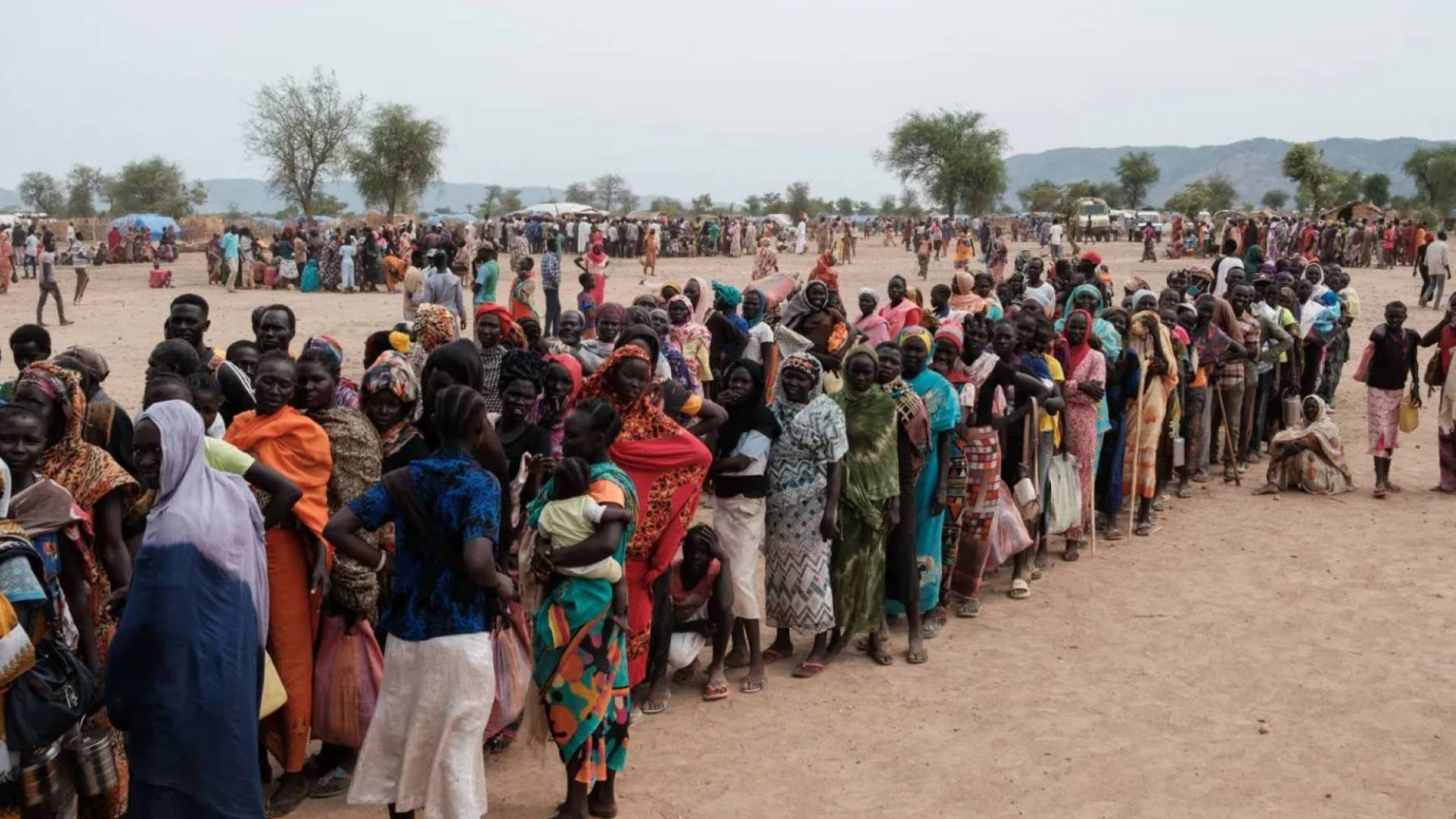 نزوح الاهالي في السودان .. ارشيفية