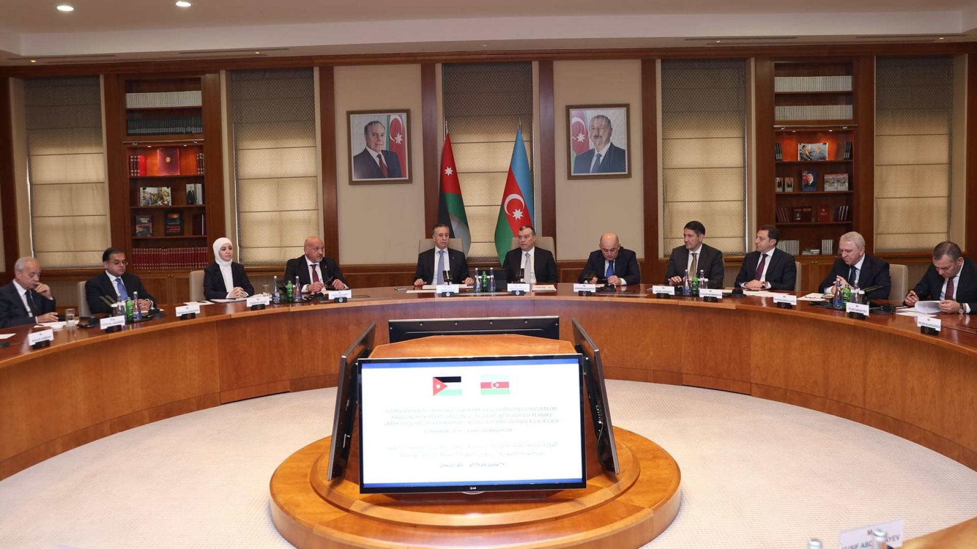 اجتماعات أعمال الدورة الرابعة للجنة الأردنية الأذرية المشتركة للتعاون التجاري والاقتصادي والفني