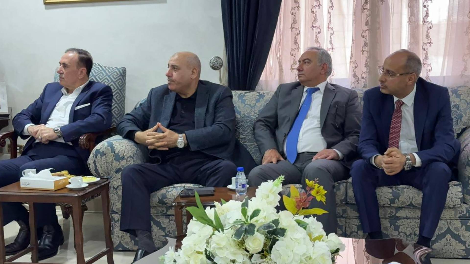 أعضاء من مجلس النواب