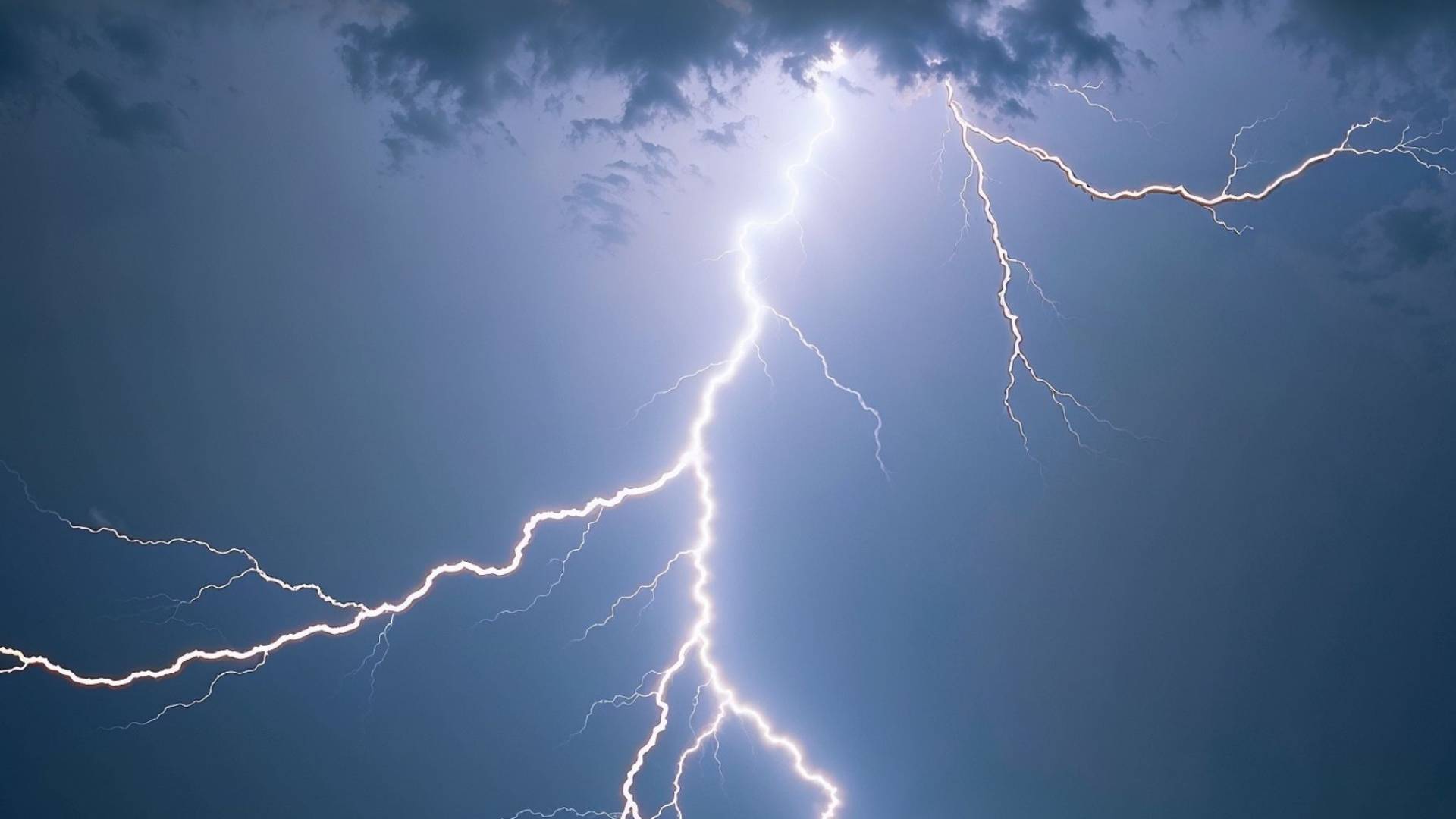 صعقة برق-تعبيرية