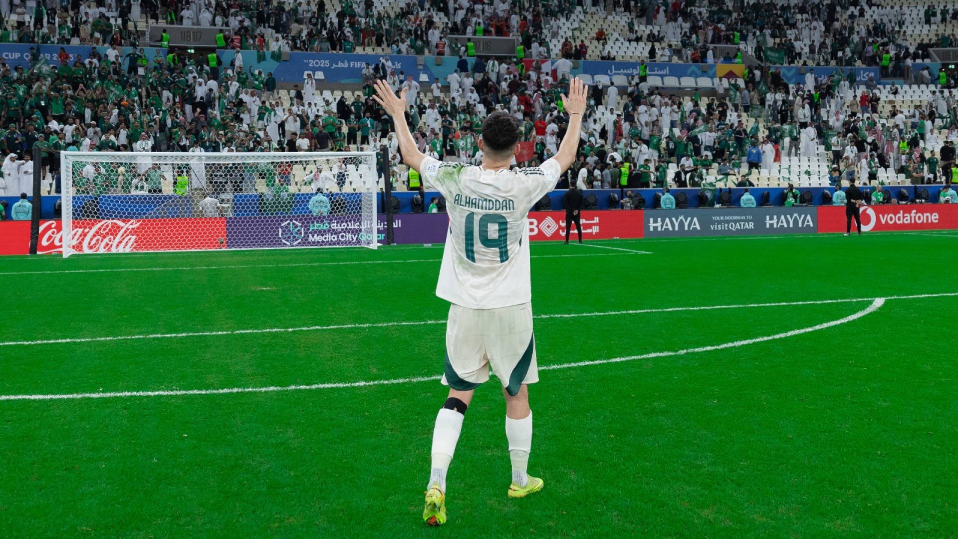 لاعب منتخب السعودية