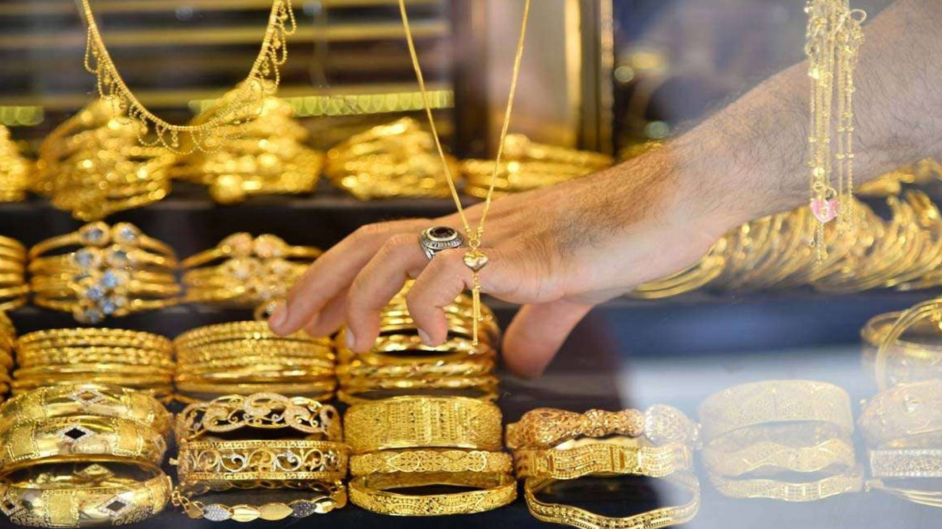 مجوهرات ذهبية