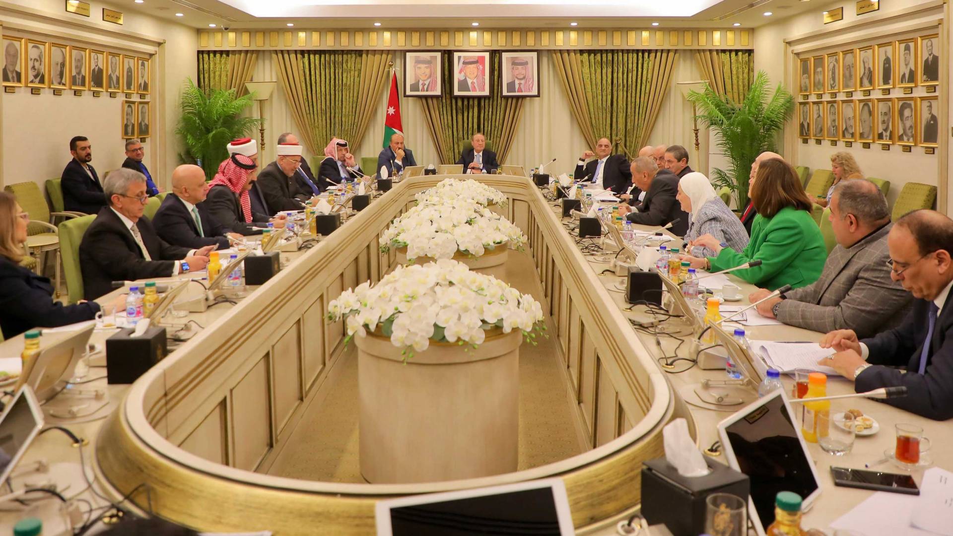 "قانونية الأعيان" تقر معدلي"التنفيذ الشرعي" و"الجريدة الرسمية"