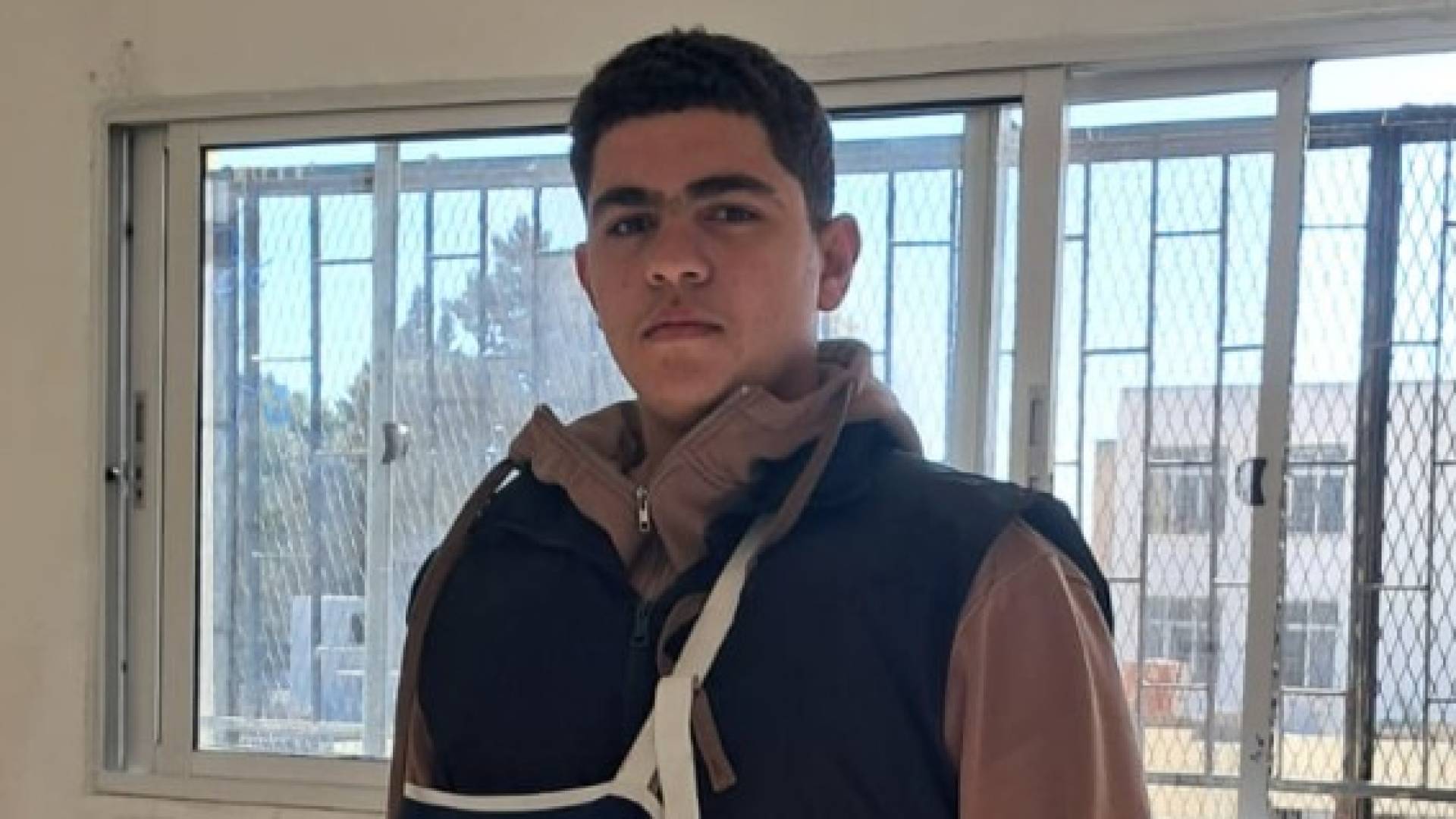 الطالب أنس