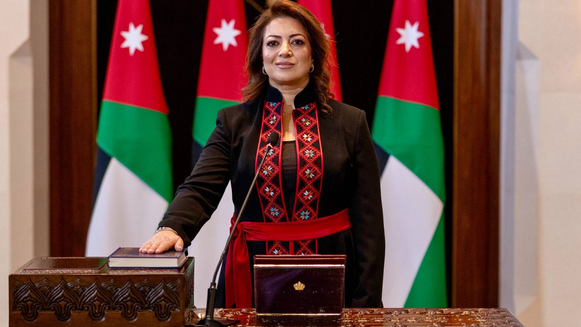 رولان سمارة سفيرا فوق العادة ومفوضا للمملكة لدى كينيا وأمجد المومني سفيرا فوق العادة ومفوضا للمملكة لدى إثيوبيا