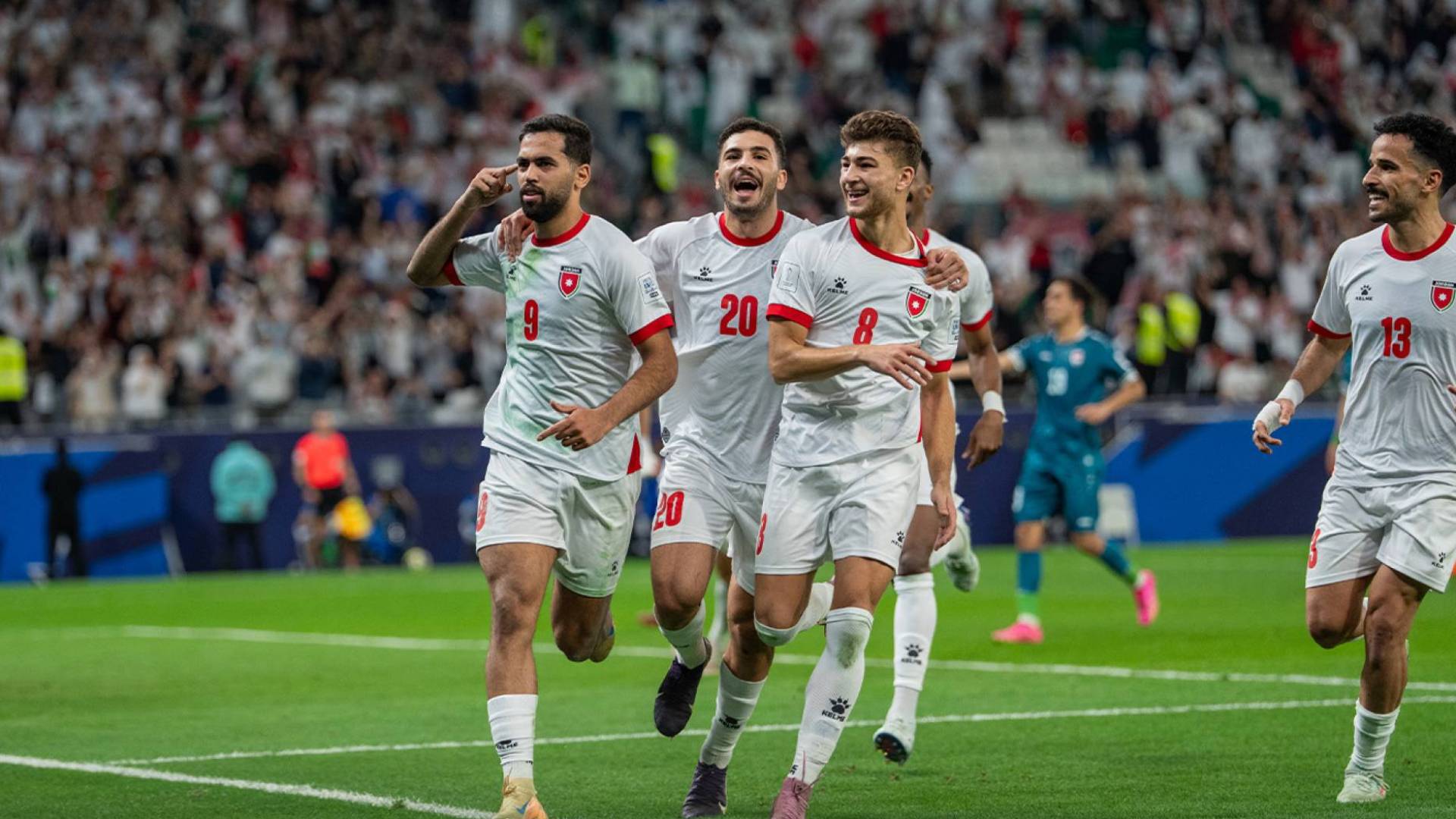 لاعبو المنتخب الوطني "النشامى"