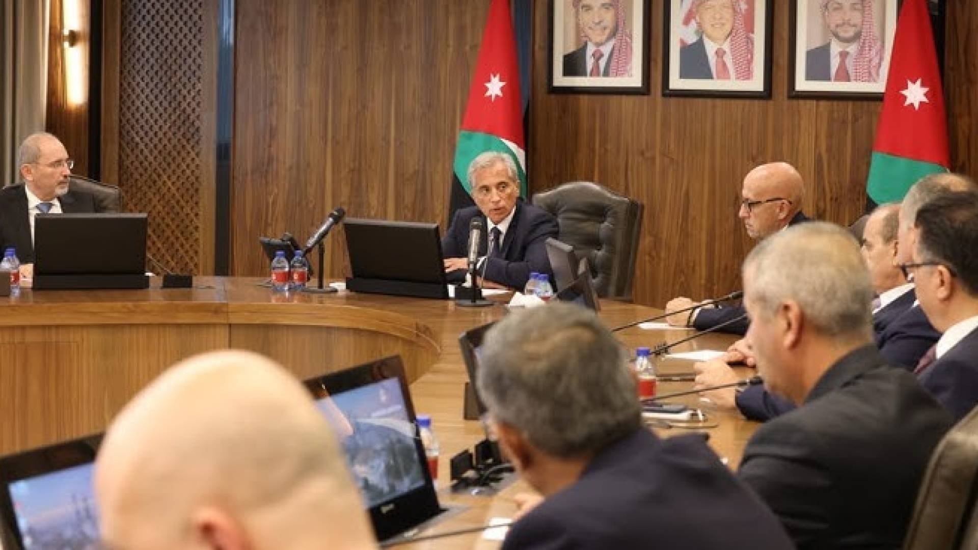 مجلس الوزراء