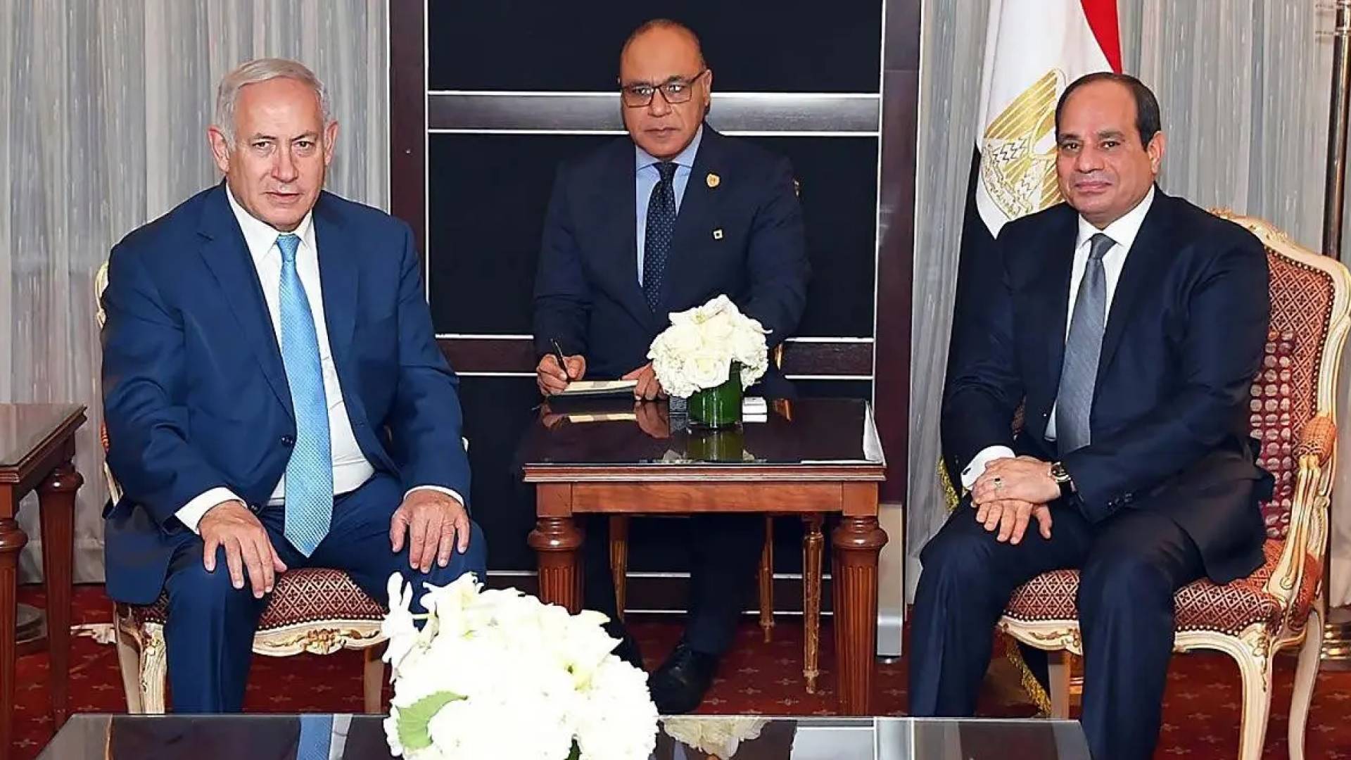 نتنياهو والرئيس المصري عبد الفتاح السيسي