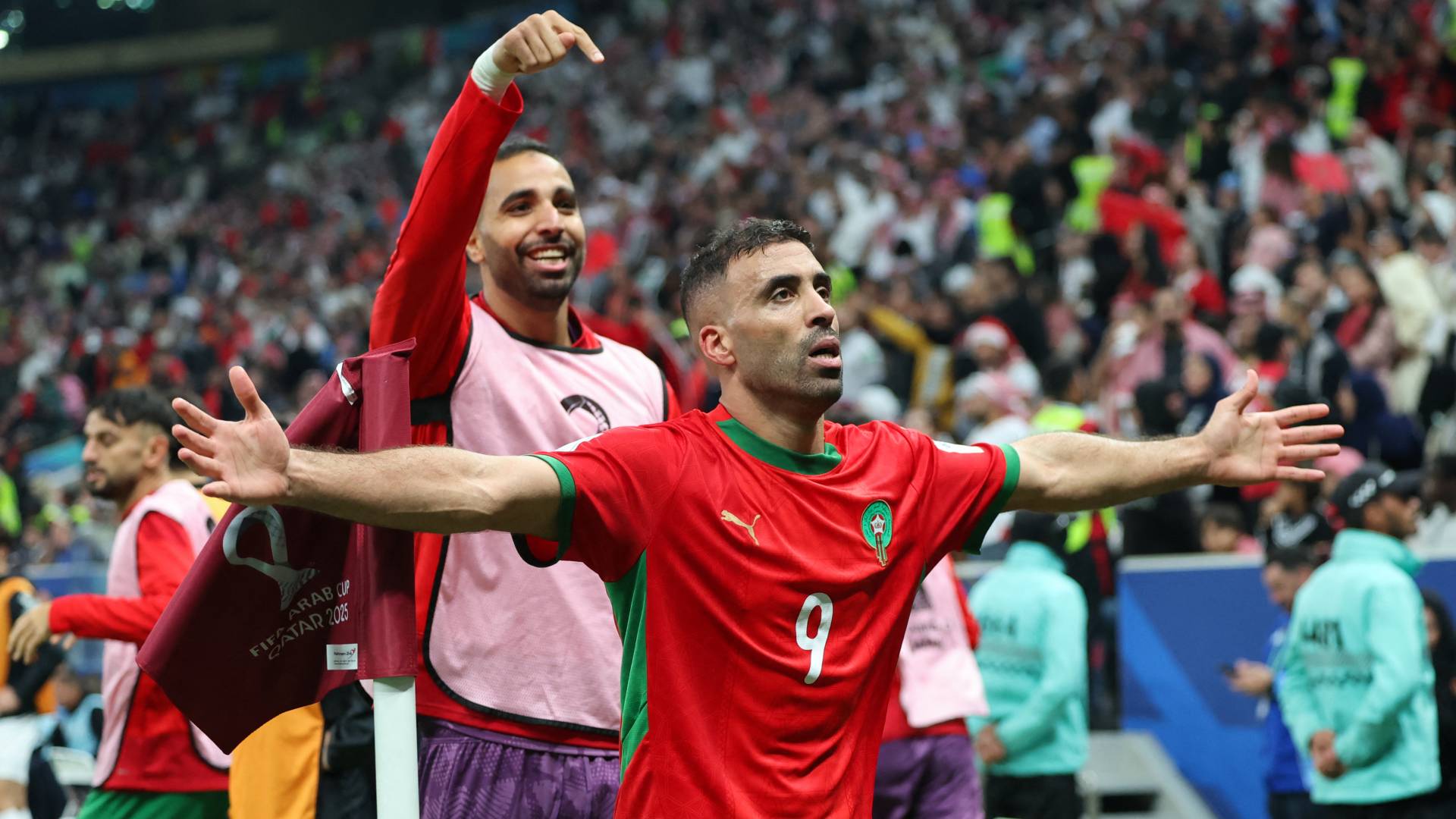 لاعب منتخب المغرب عبدالرزاق حمدالله