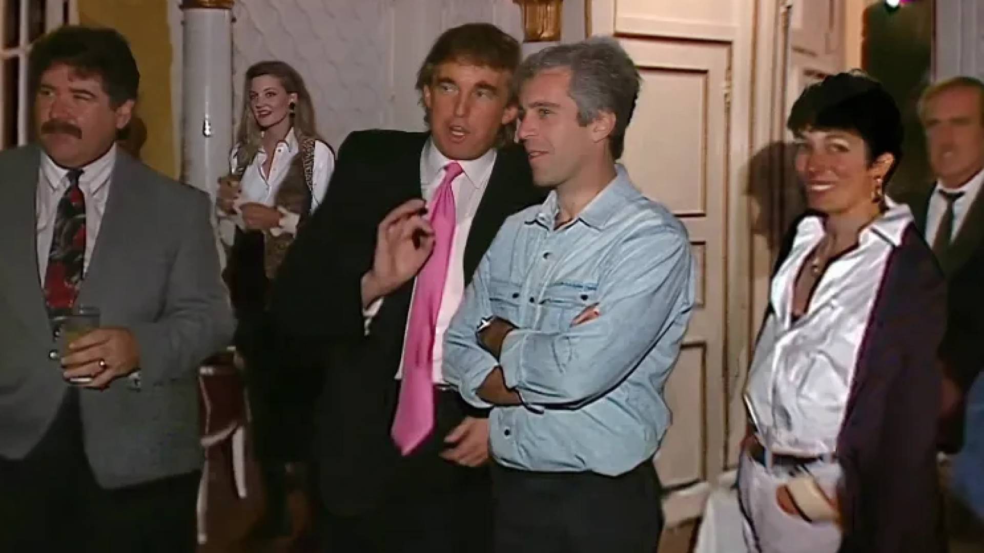 احدى صور ابستين