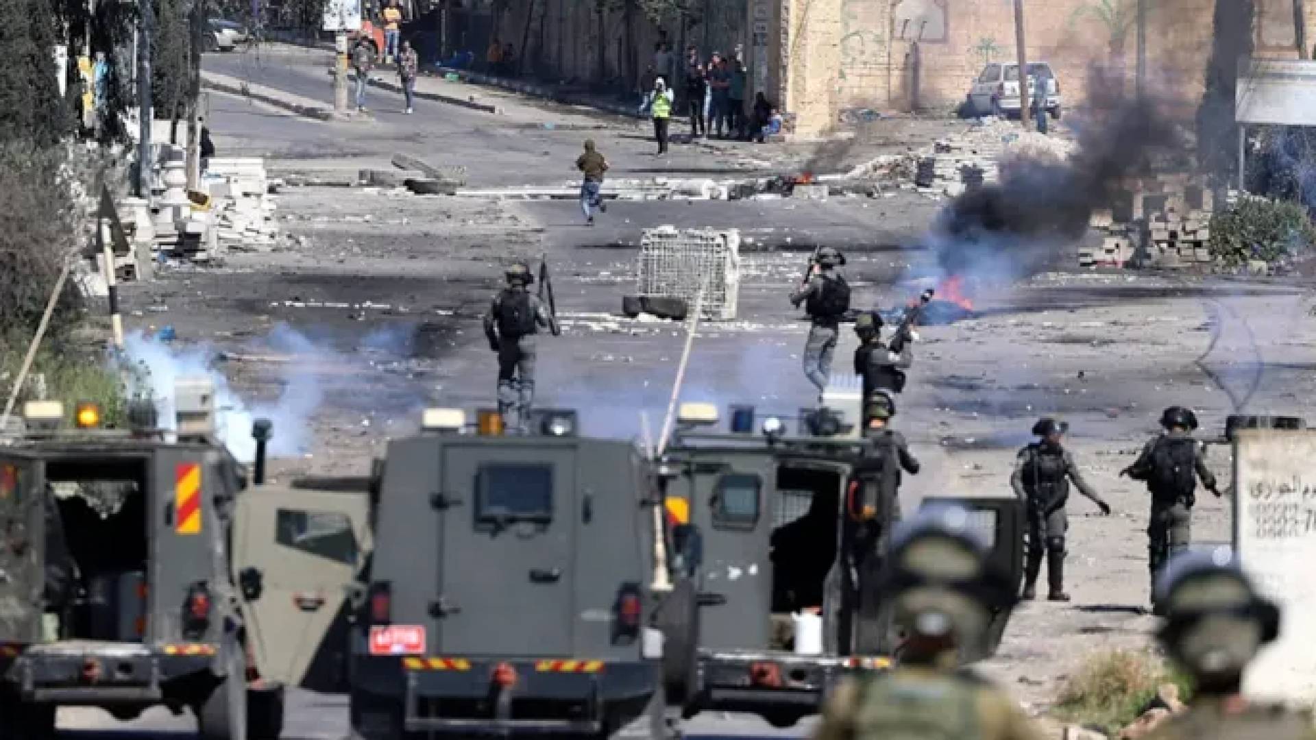 المؤسسة الاستهلاكية المدنية