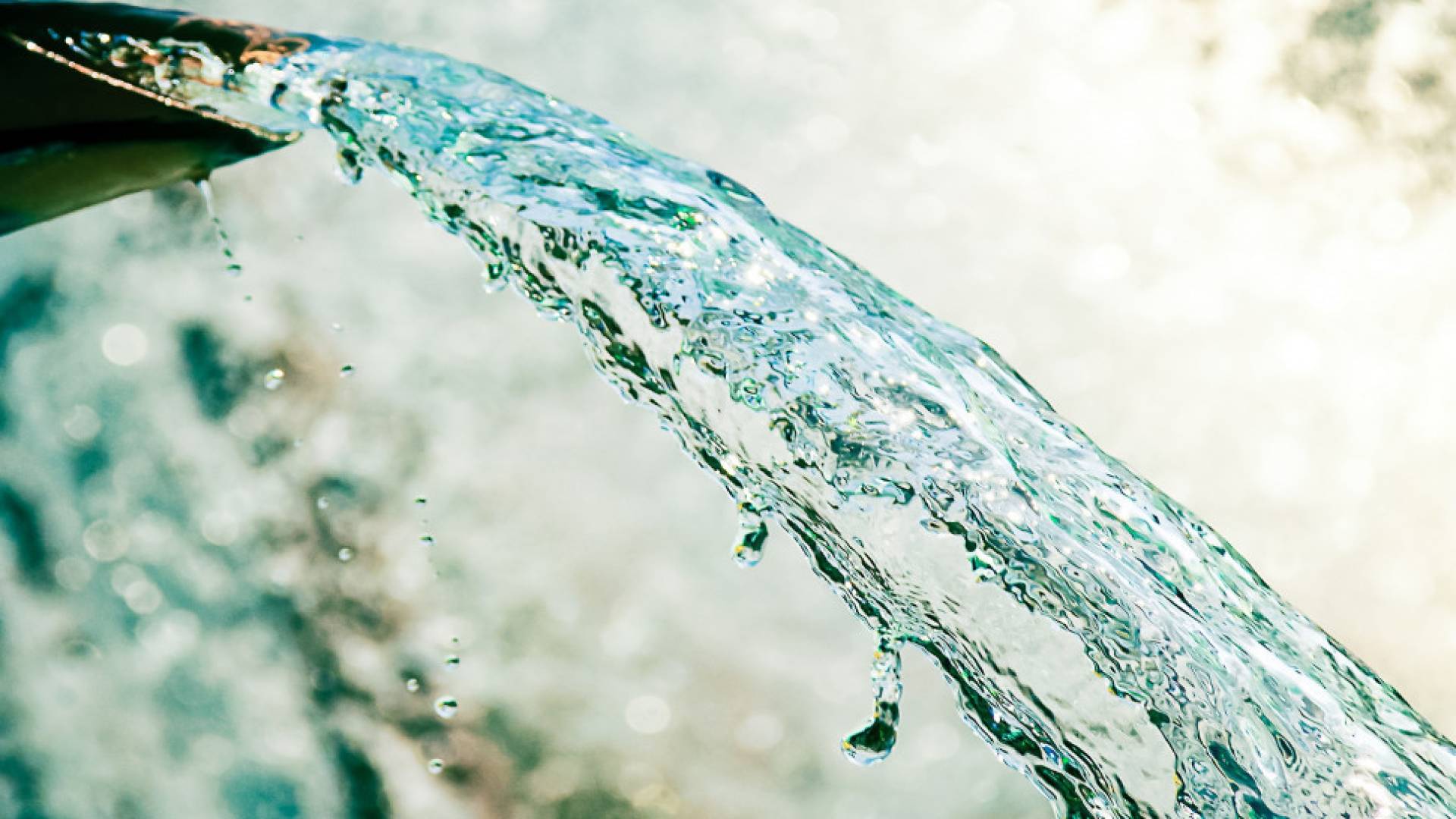 ضخ مياة _تعبيرية