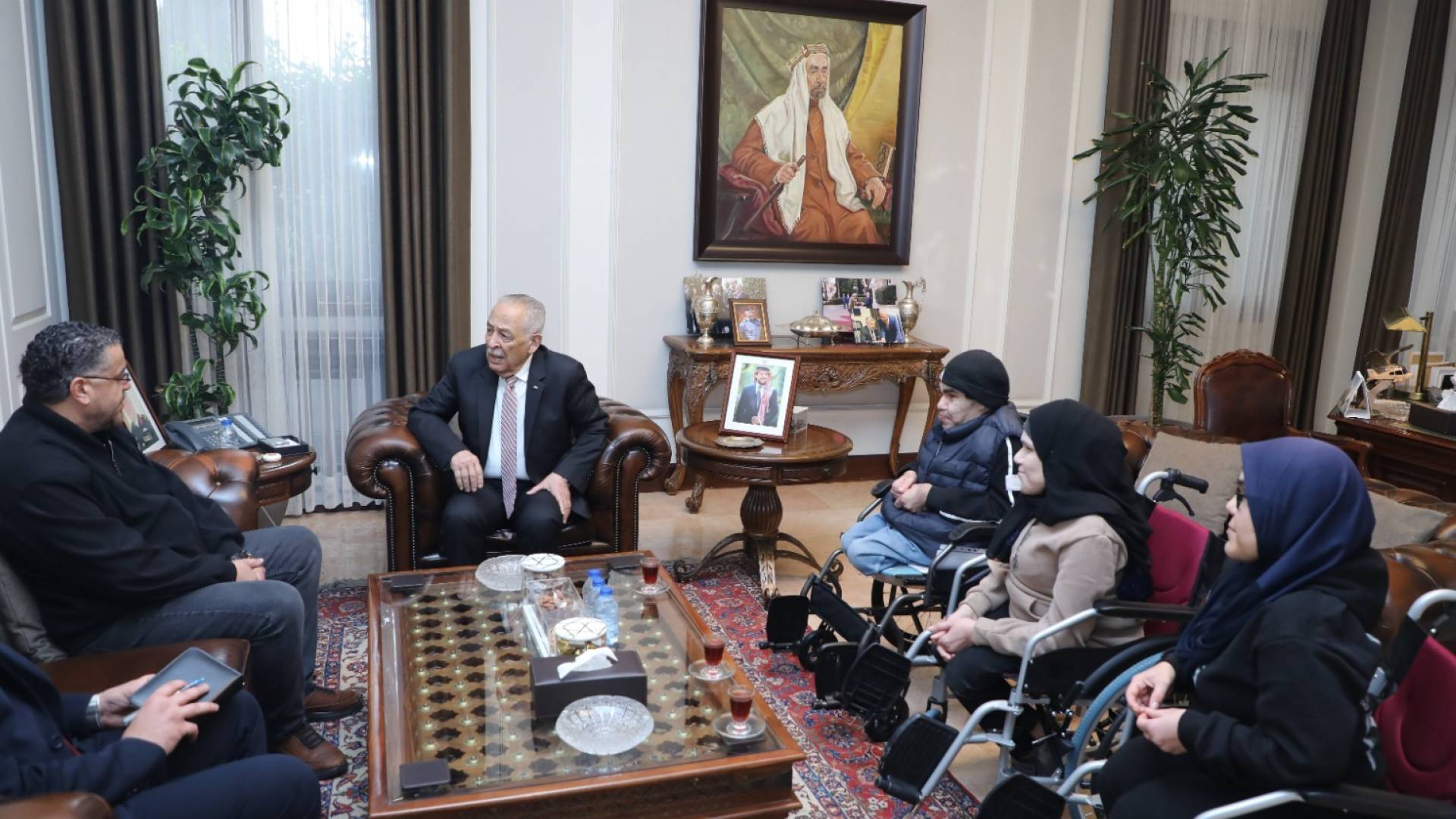 رئيس الديوان الملكي الهاشمي، يوسف حسن العيسوي