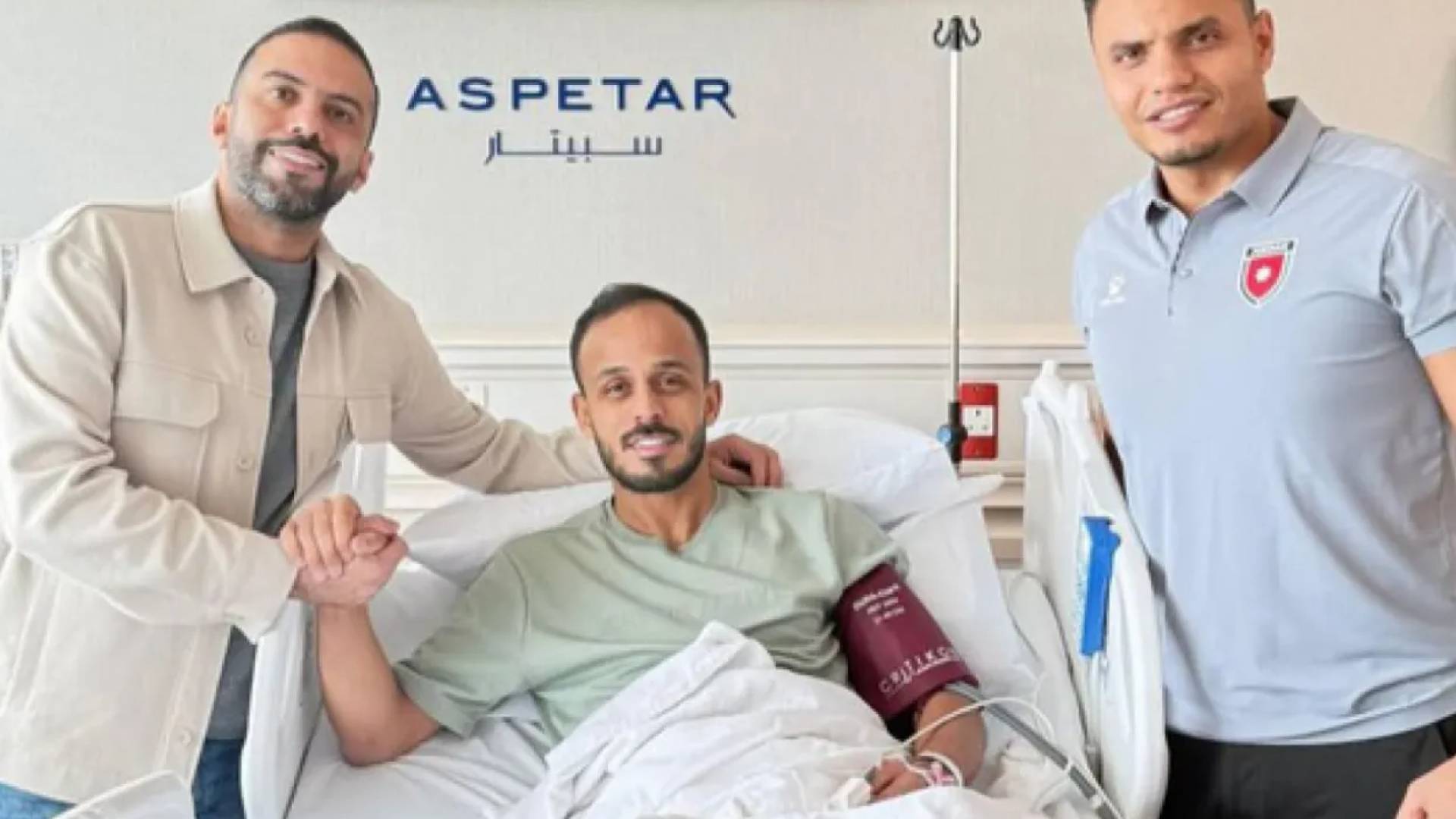 اللاعب أدهم القريشي بعد أجراء العملية في مستشفى سبيتار في الدوحة