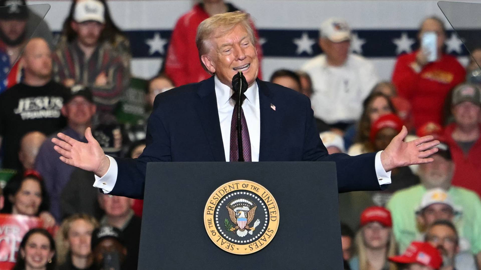 الرئيس الأمريكي دونالد ترمب