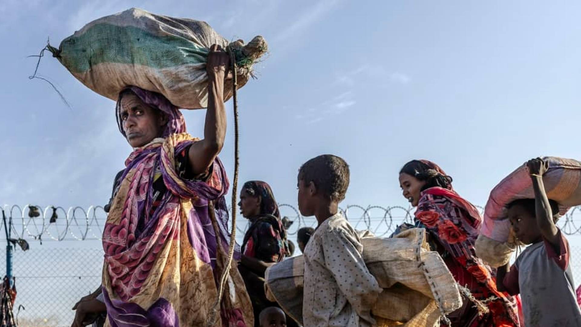 مواطنين سودانيين