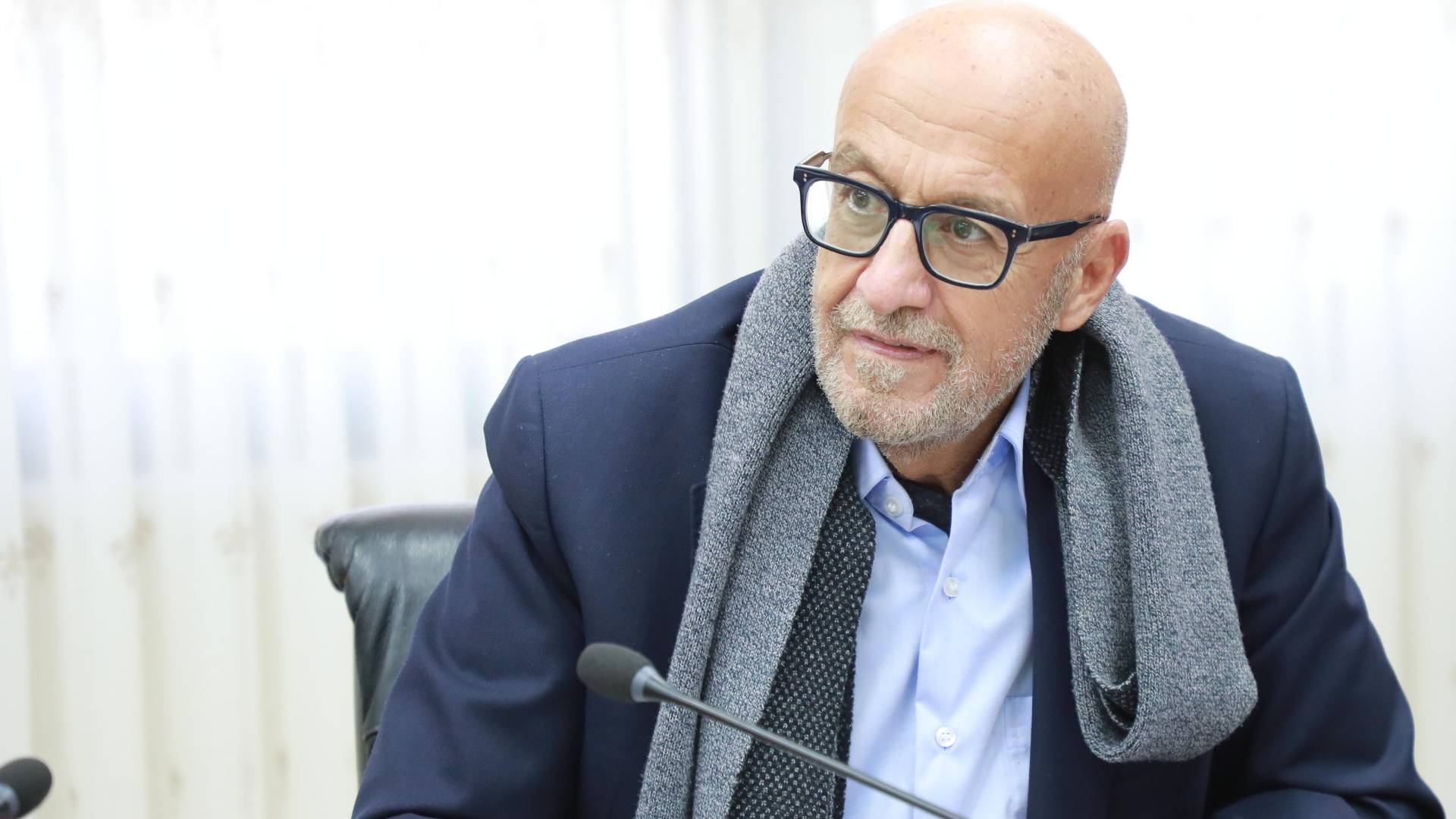 وزير المياه والري المهندس رائد أبو السعود