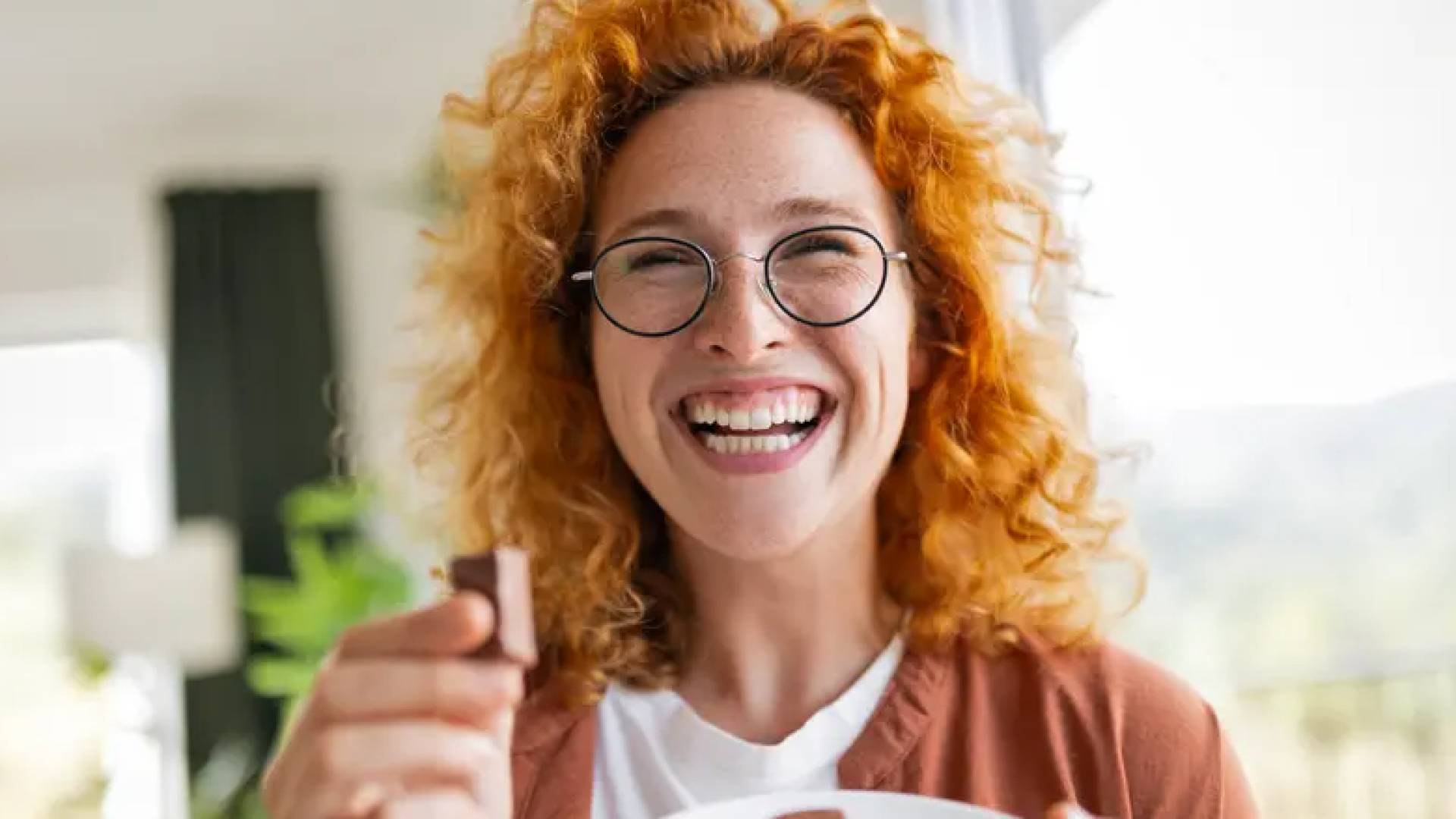 تناول الشوكولاتة