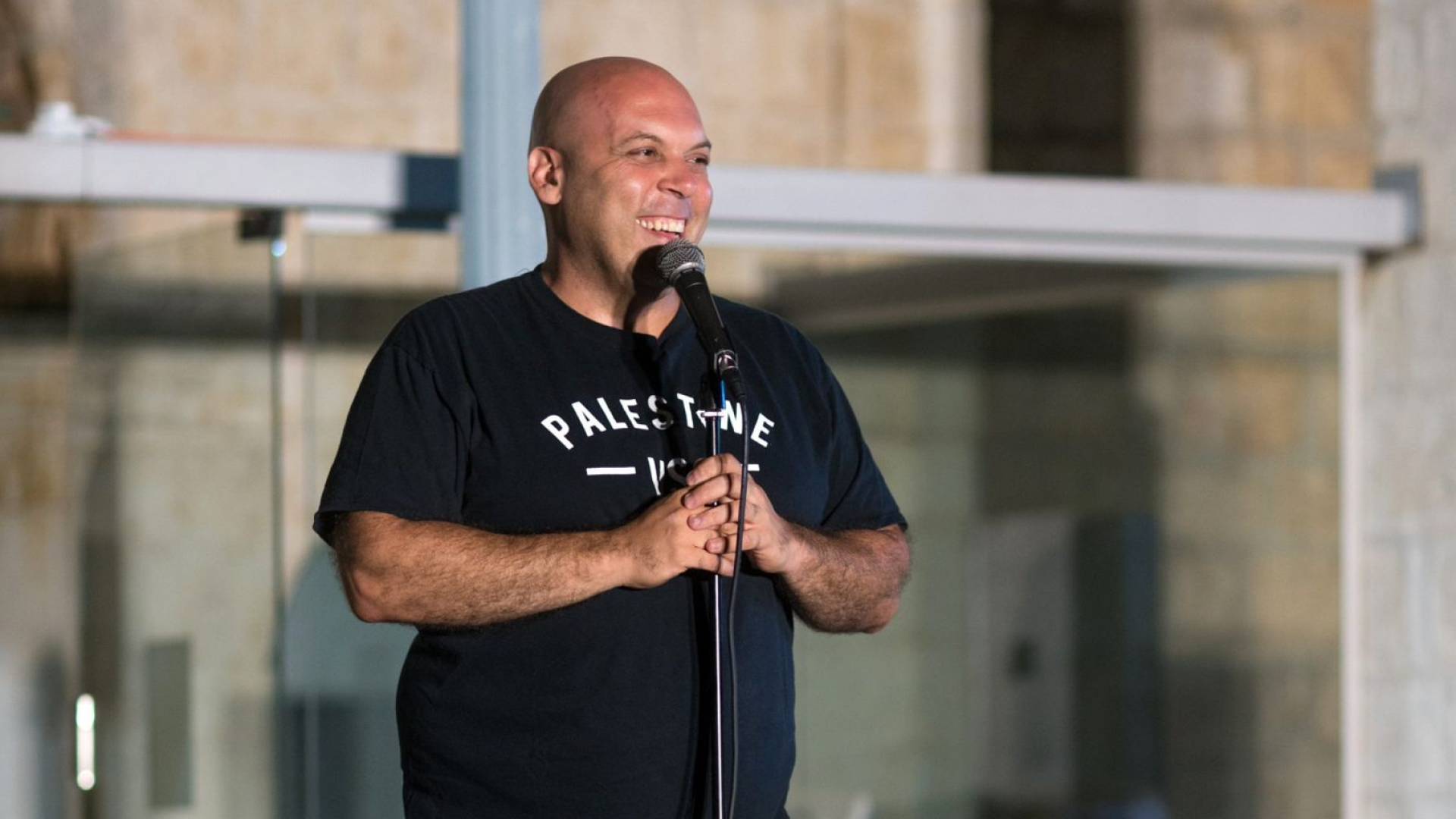 الفنان الفلسطيني الأمريكي عامر زهر