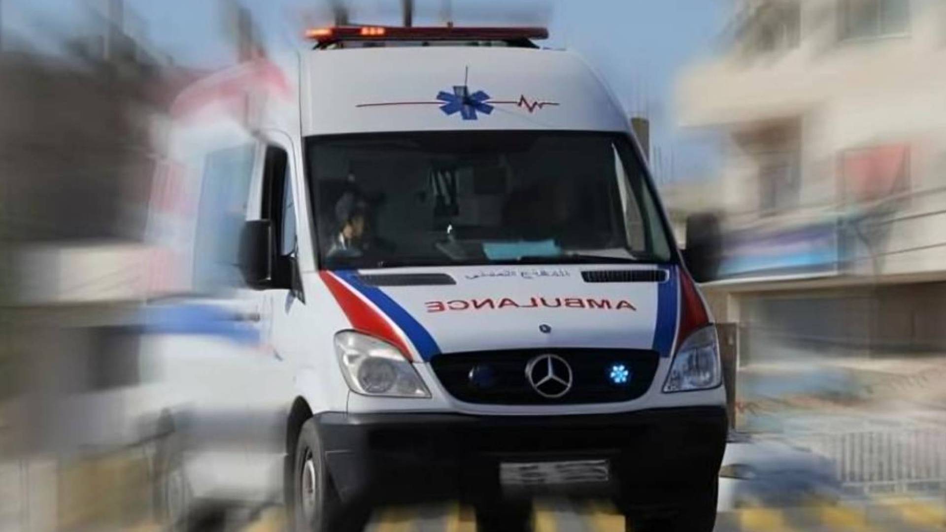 سيارة اسعاف تابعة للدفاع المدني.. ارشيفية