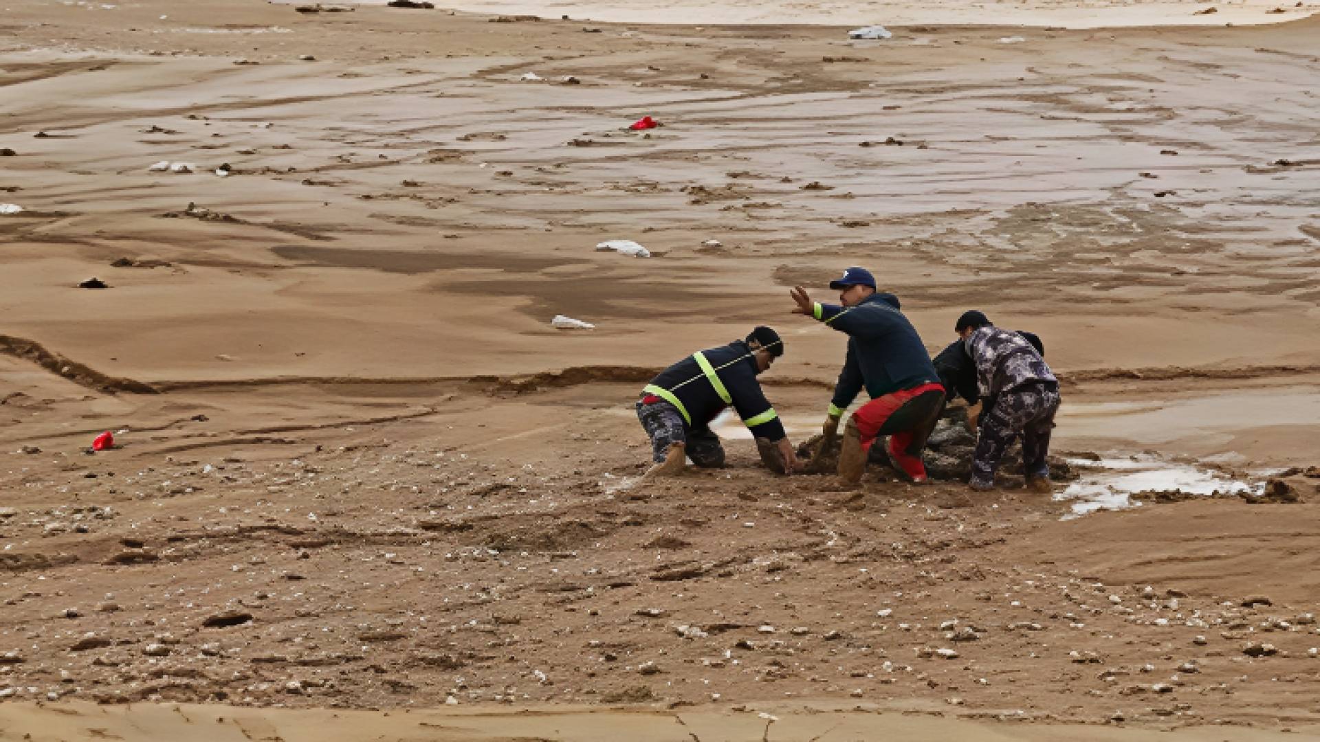 أثر الحالة الجوية على شوارع الأردن