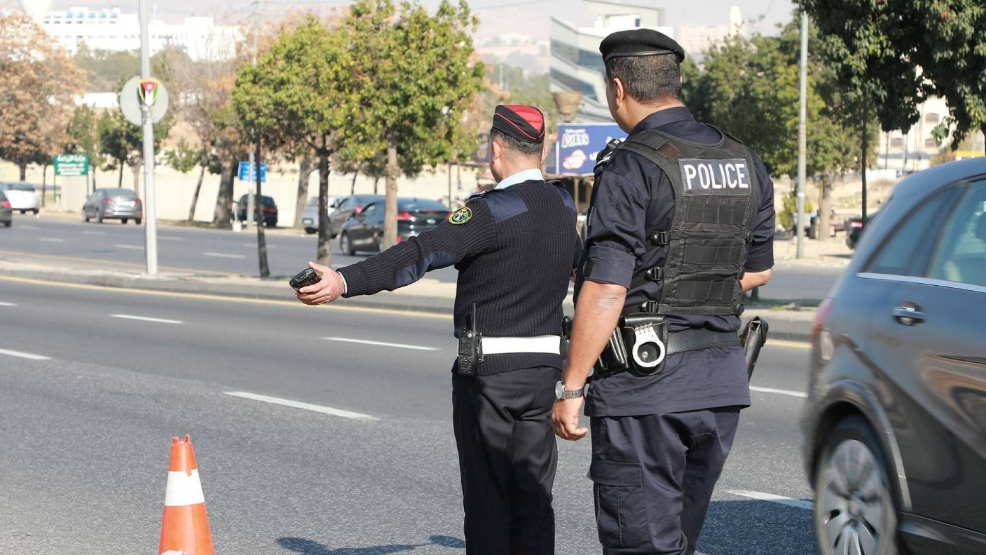 رجال الأمن العام في شوارع الأردن