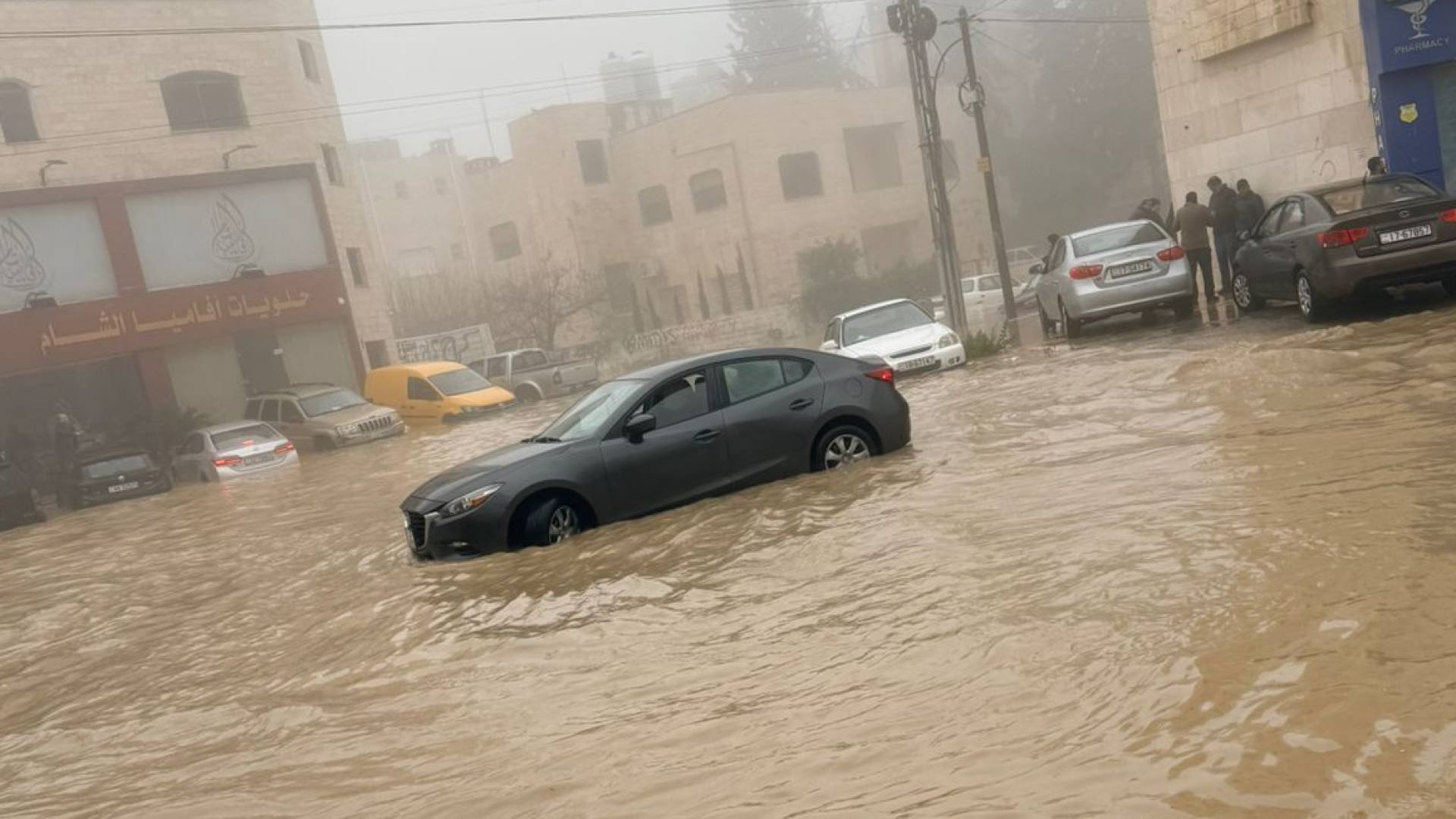 السيول في العاصمة عمان.. ارشيفية