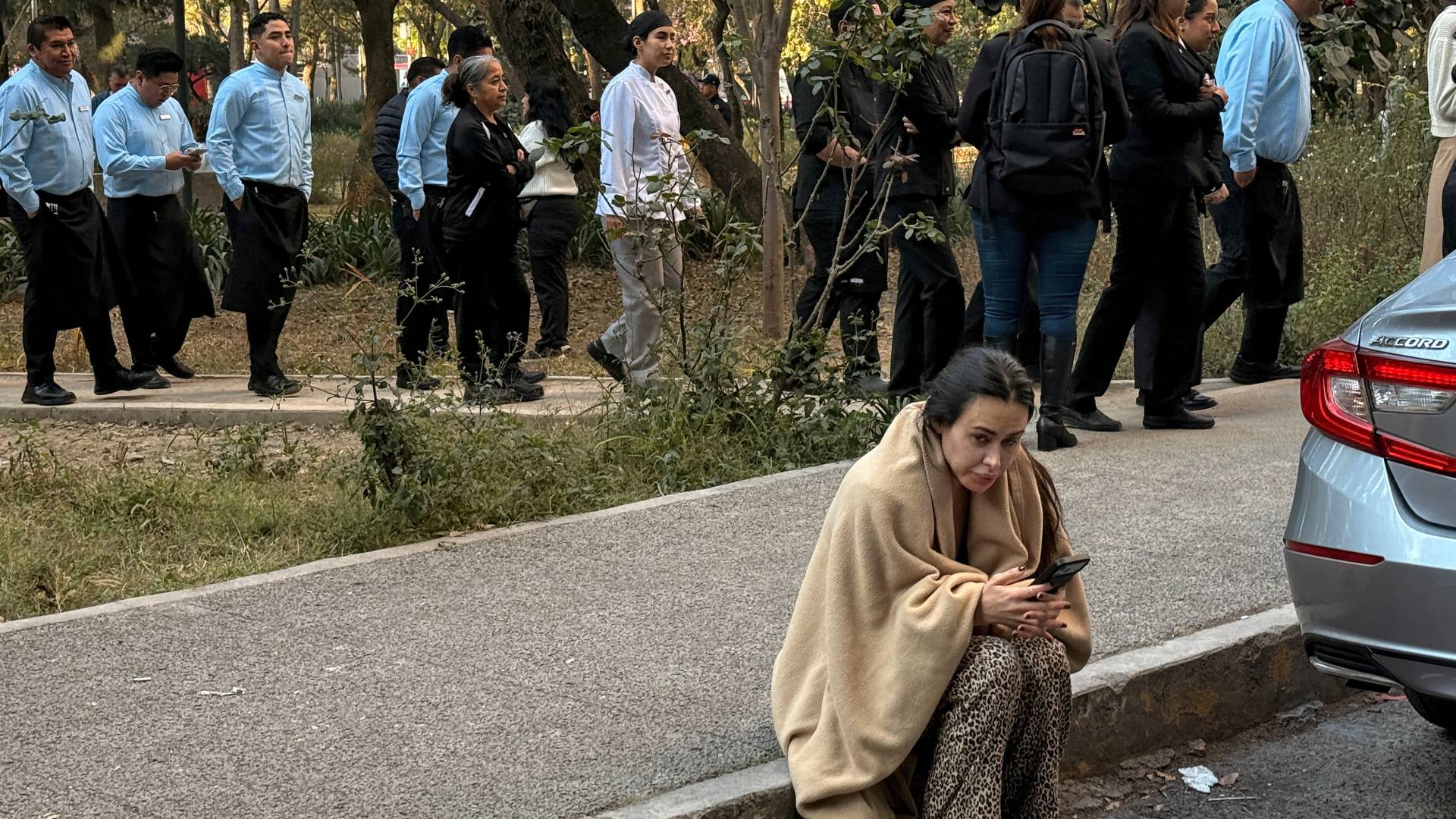 زلزال بقوة 6.5 درجات يضرب المكسيك ويثير الذعر في "مكسيكو سيتي"